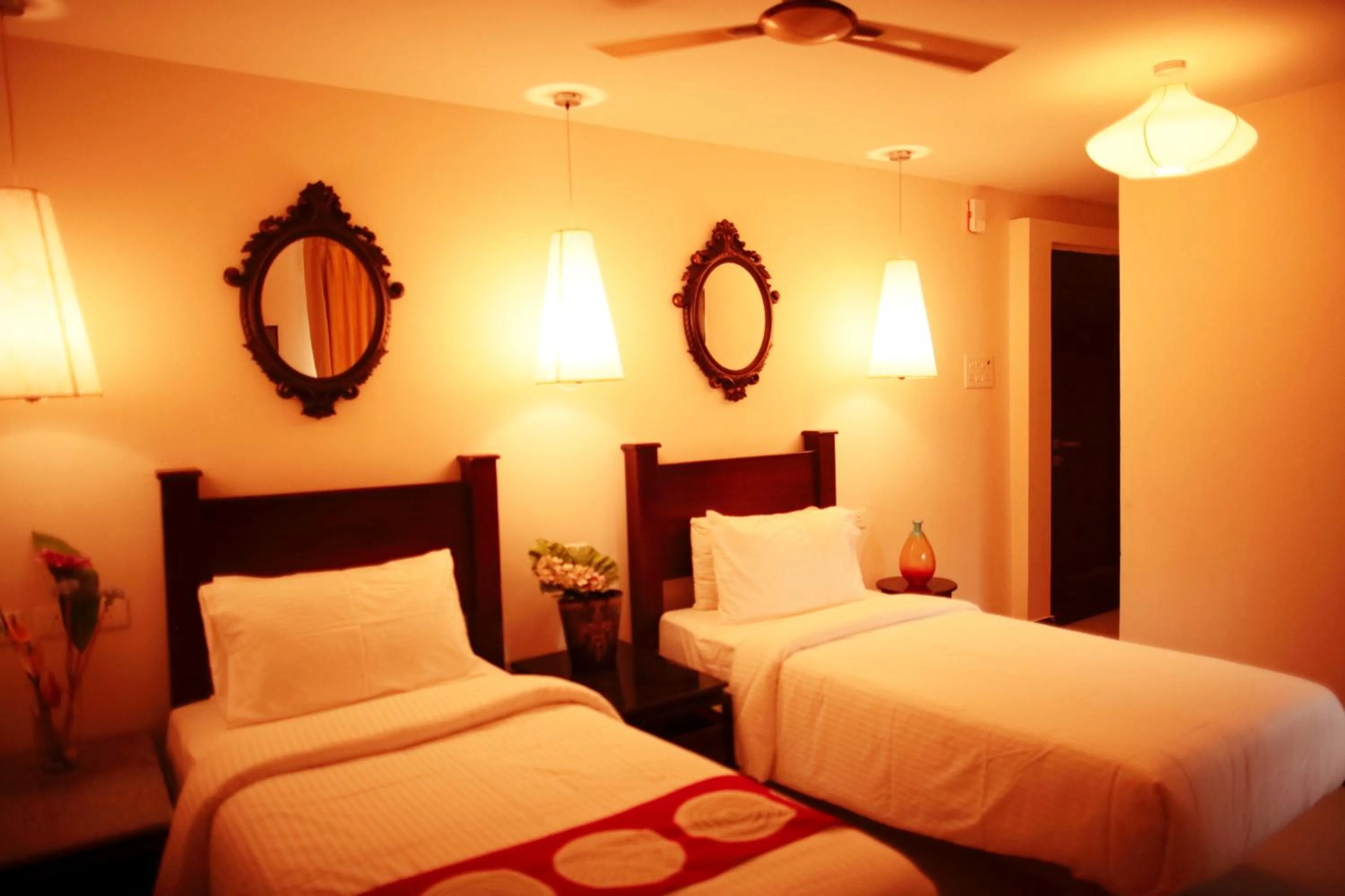 Photo of the whole room, Bed in Hotel Highnest