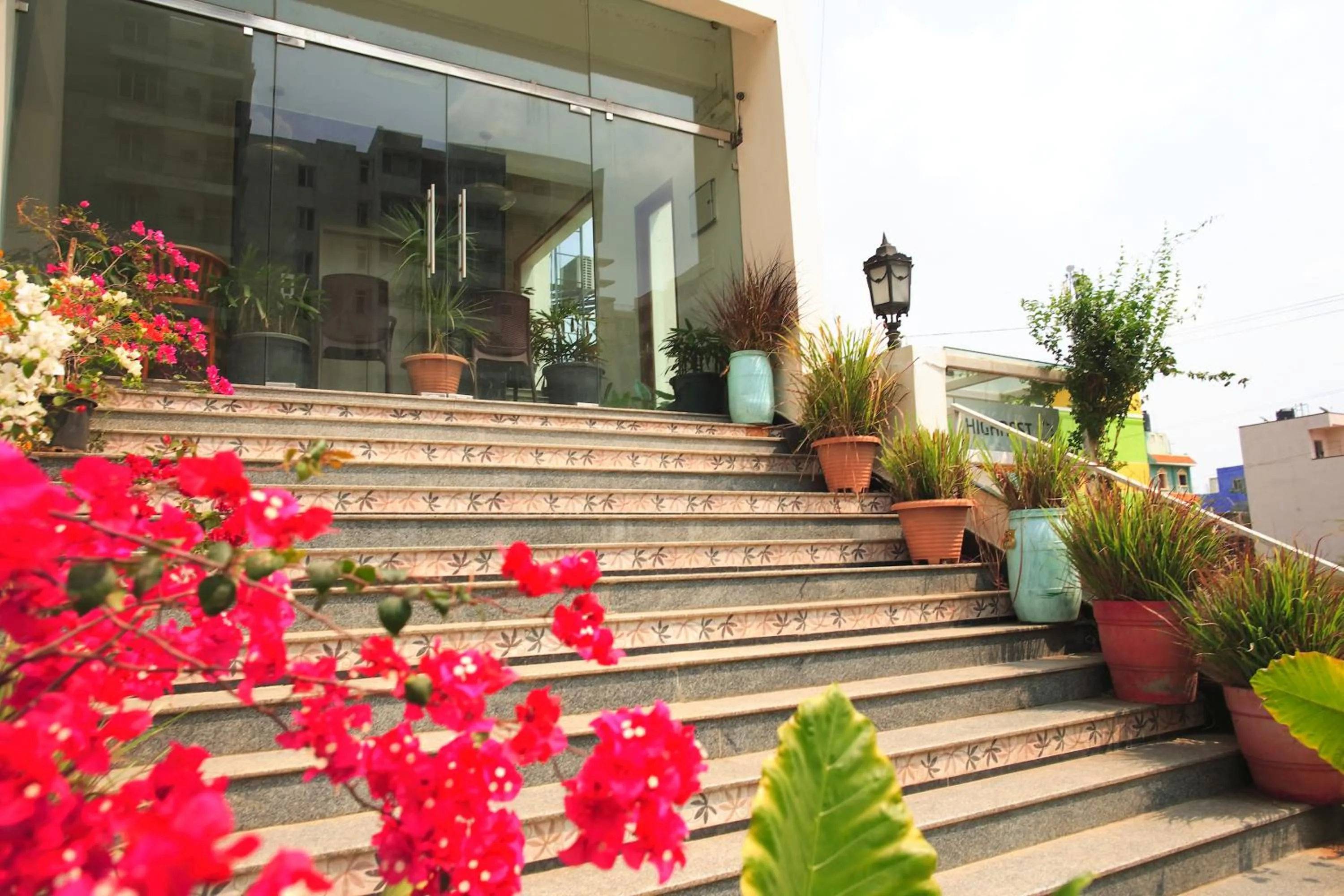 Property building in Hotel Highnest