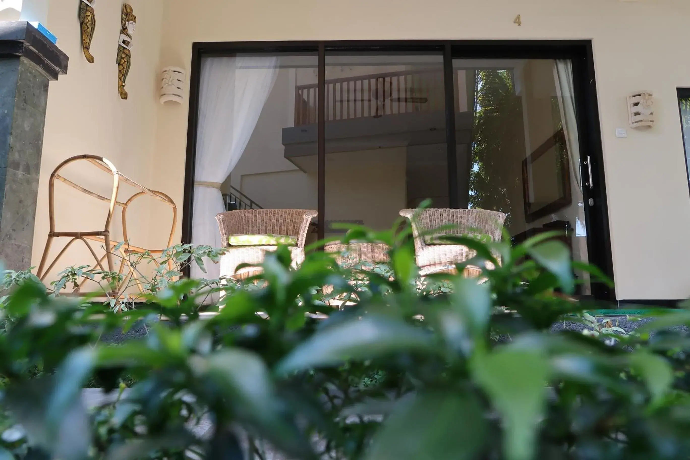 Large Twin Room in Bali Reef Divers Tulamben Large Twin Room in Bali Reef Divers Tulamben