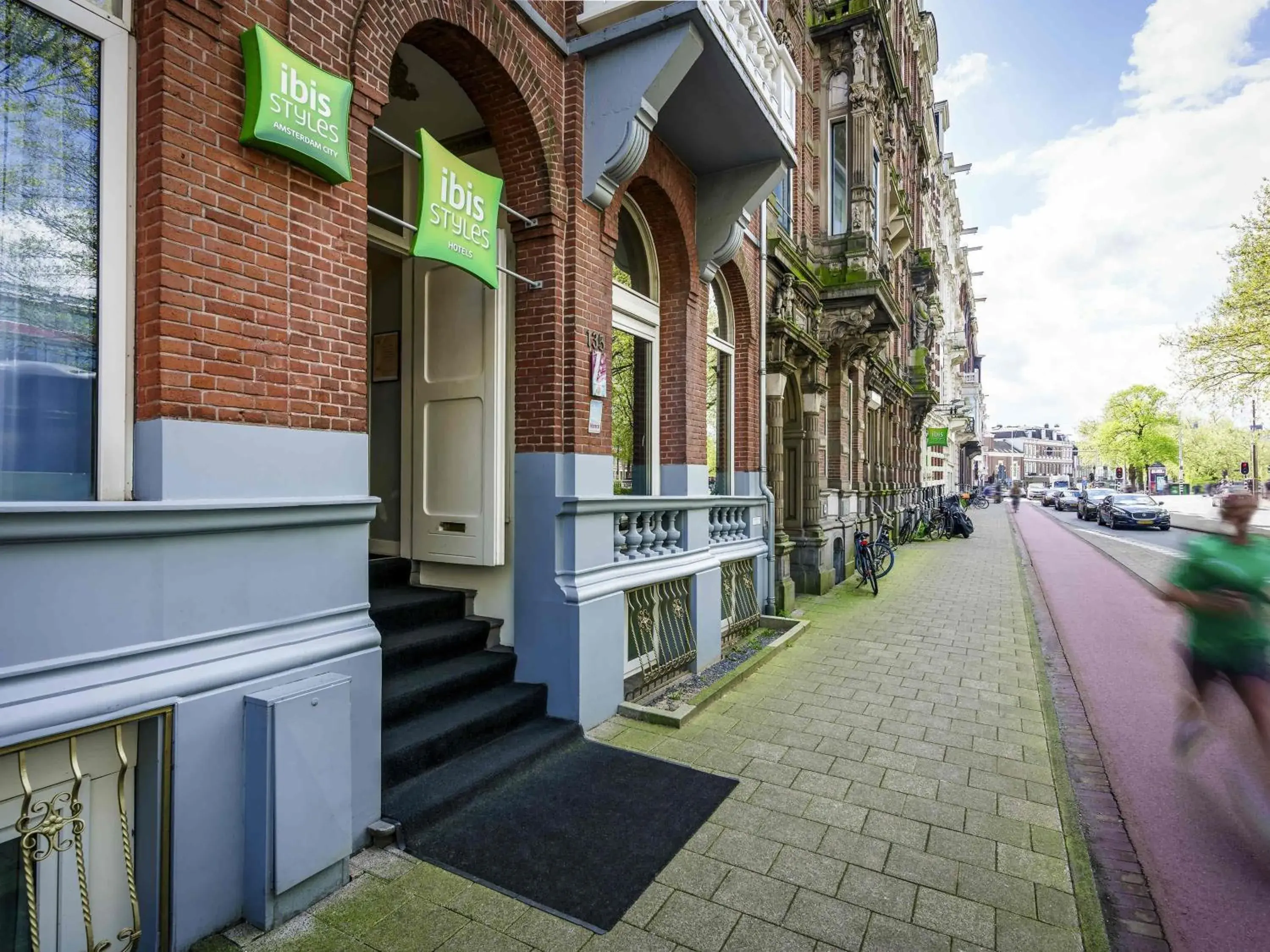 Property building in ibis Styles Amsterdam City Property building in ibis Styles Amsterdam City
