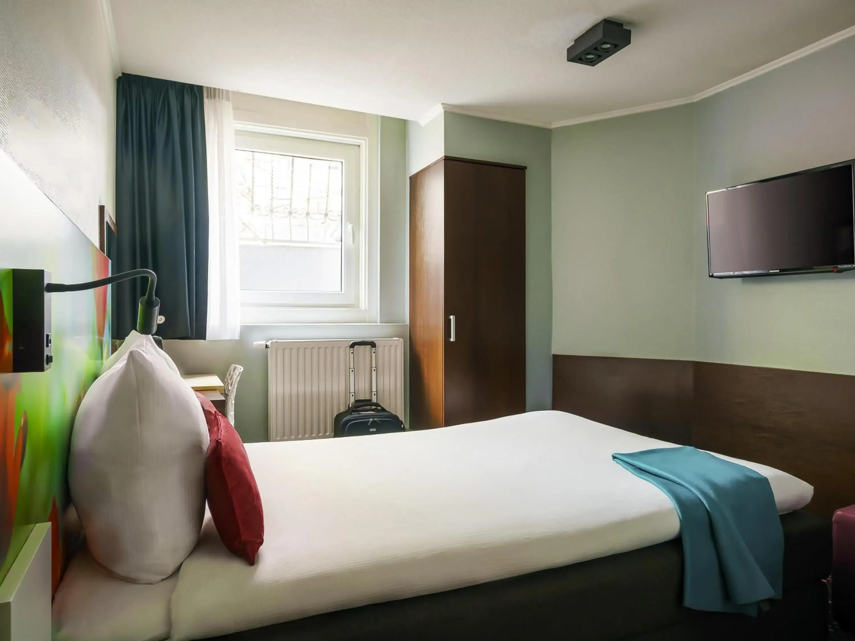 Bedroom, Bed in ibis Styles Amsterdam City Bedroom, Bed in ibis Styles Amsterdam City