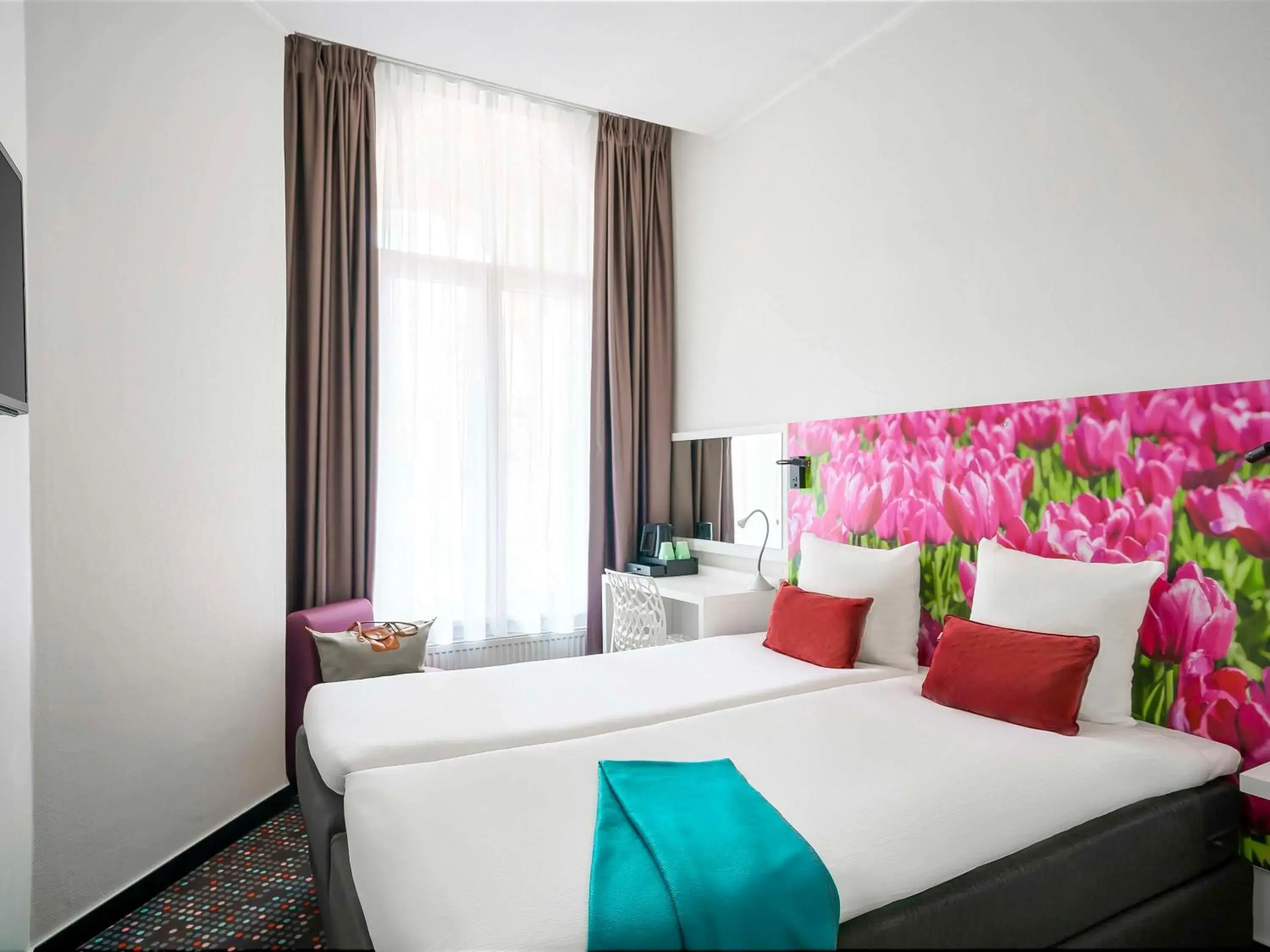 Bedroom, Bed in ibis Styles Amsterdam City Bedroom, Bed in ibis Styles Amsterdam City