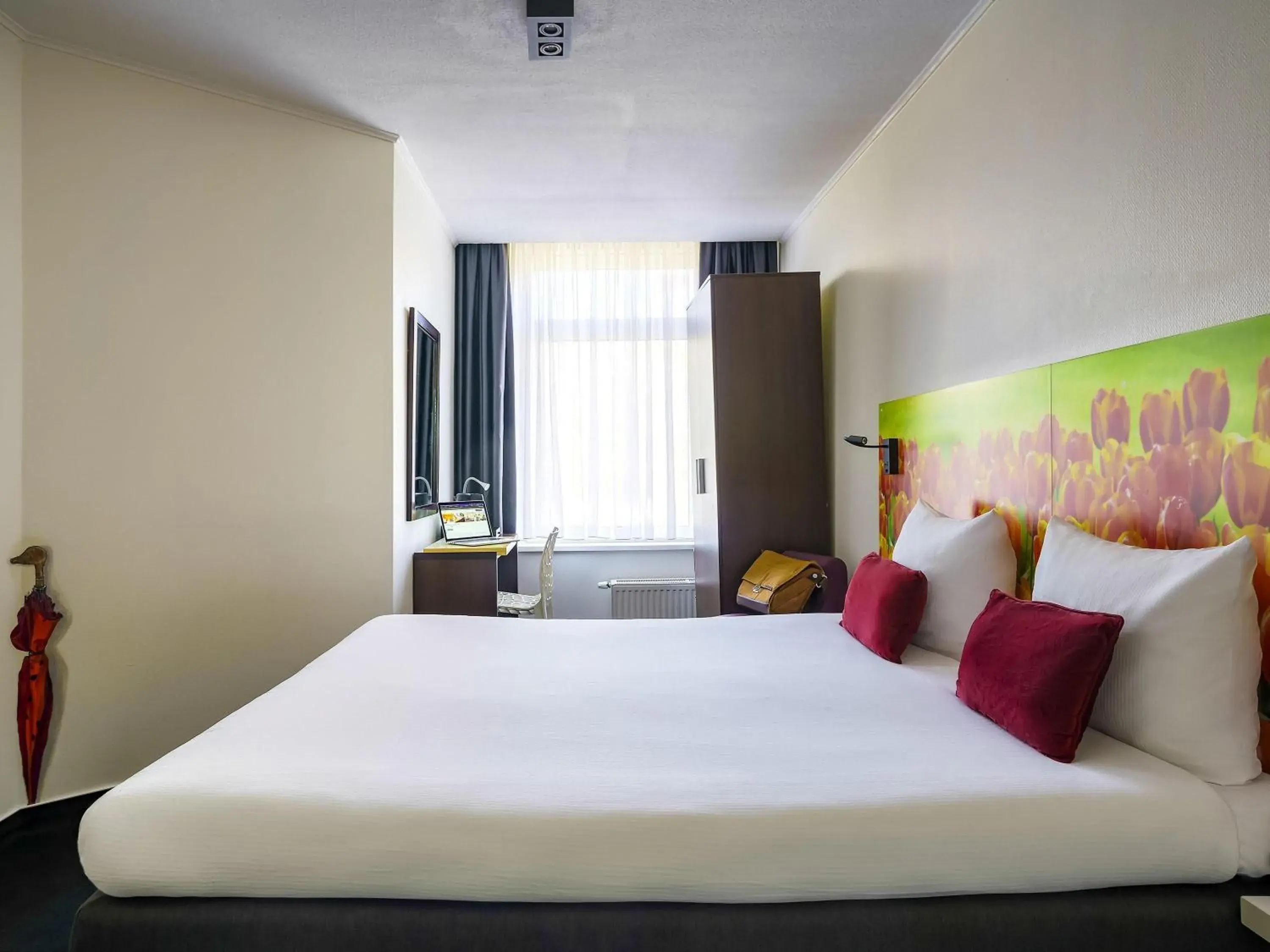 Bedroom, Bed in ibis Styles Amsterdam City Bedroom, Bed in ibis Styles Amsterdam City
