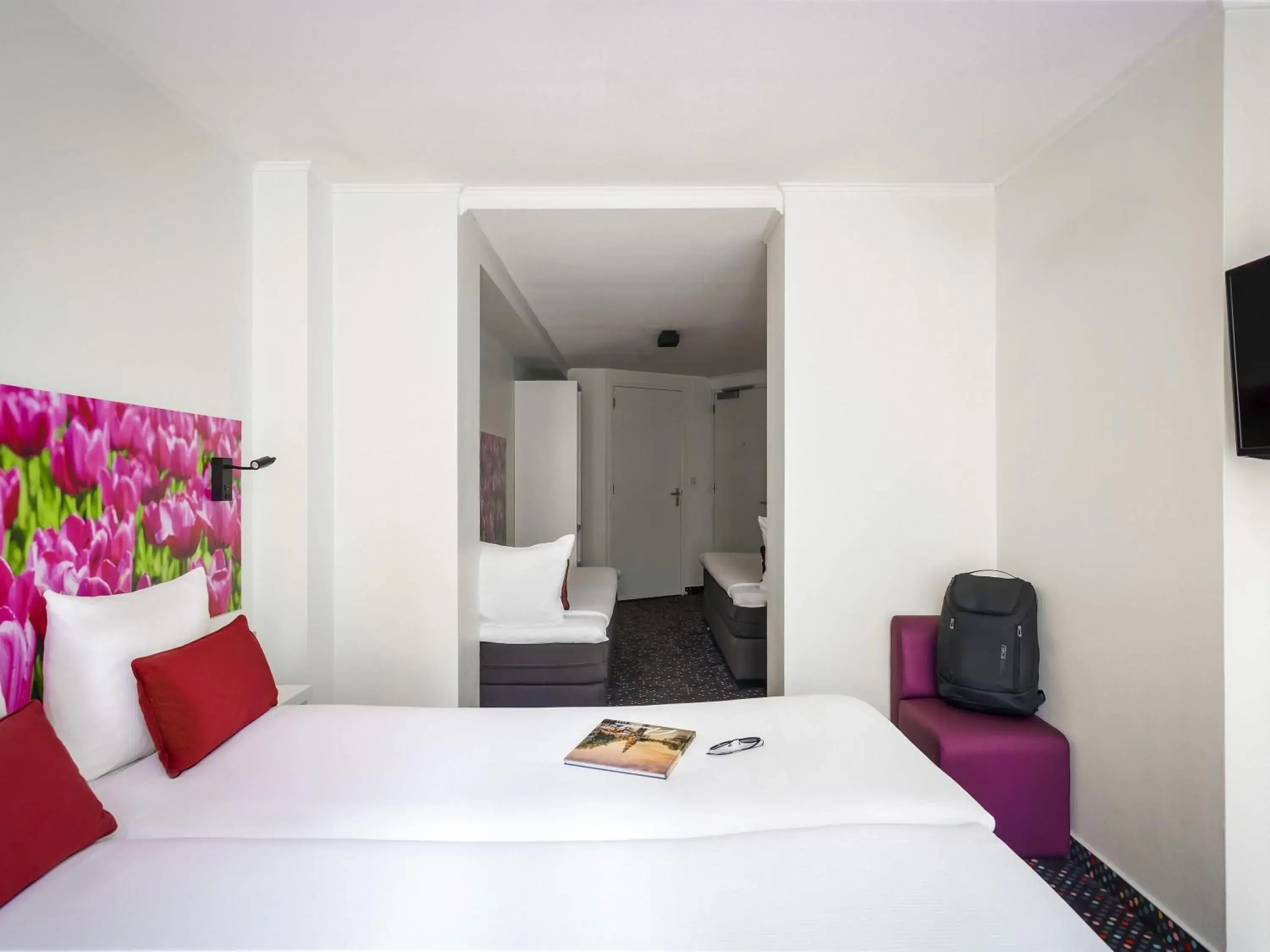 Bedroom, Bed in ibis Styles Amsterdam City Bedroom, Bed in ibis Styles Amsterdam City