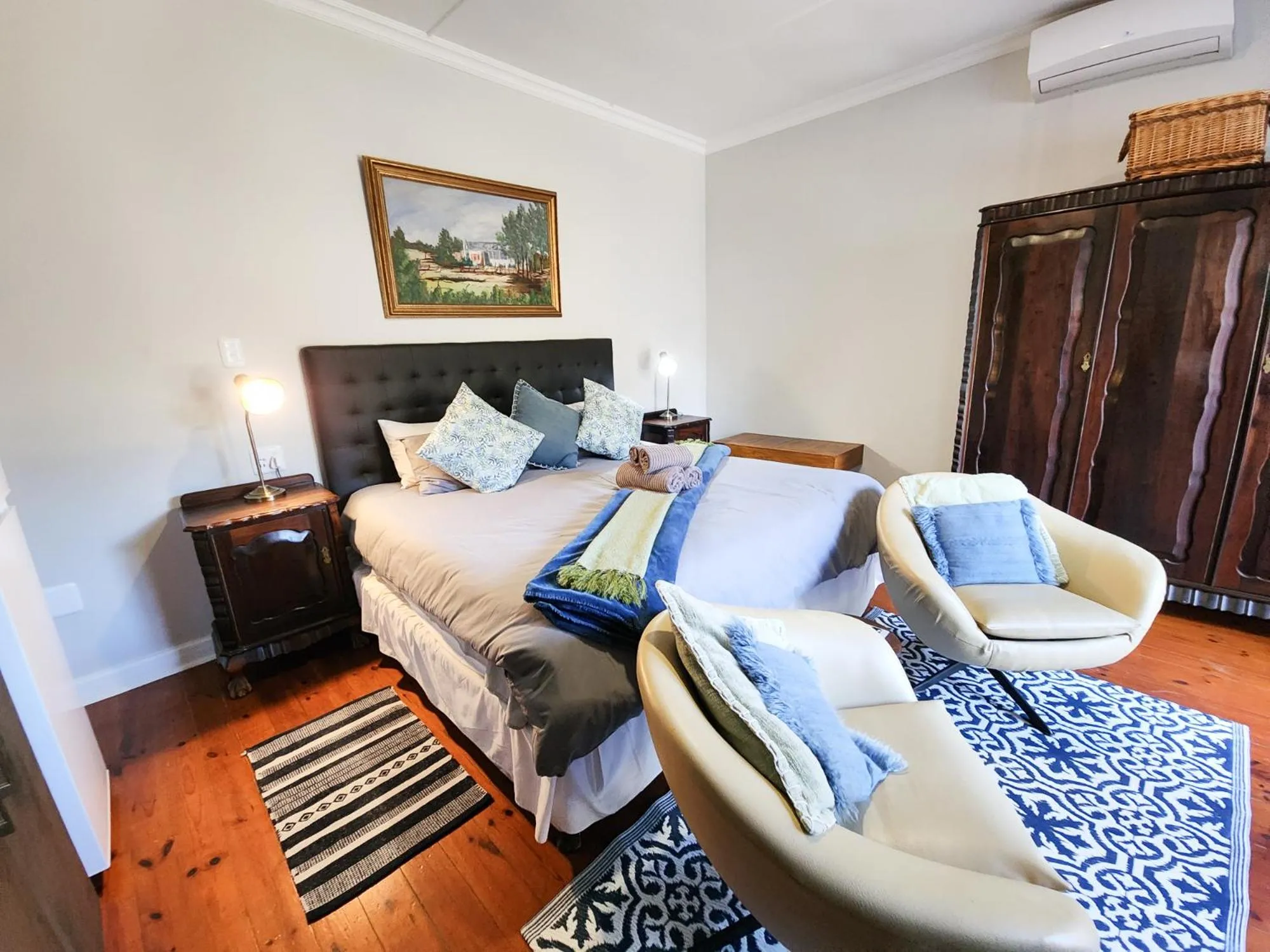 Bed in Homestead Bed and Breakfast - Travel Addo Group