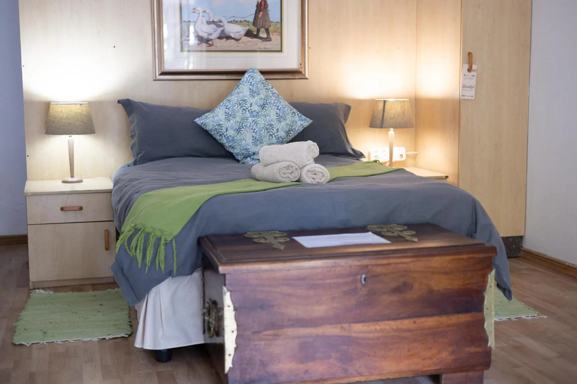 Bed in Homestead Bed and Breakfast - Travel Addo Group