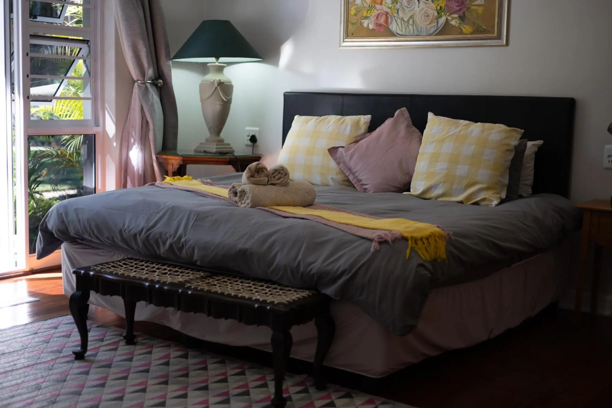 Bed in Homestead Bed and Breakfast - Travel Addo Group