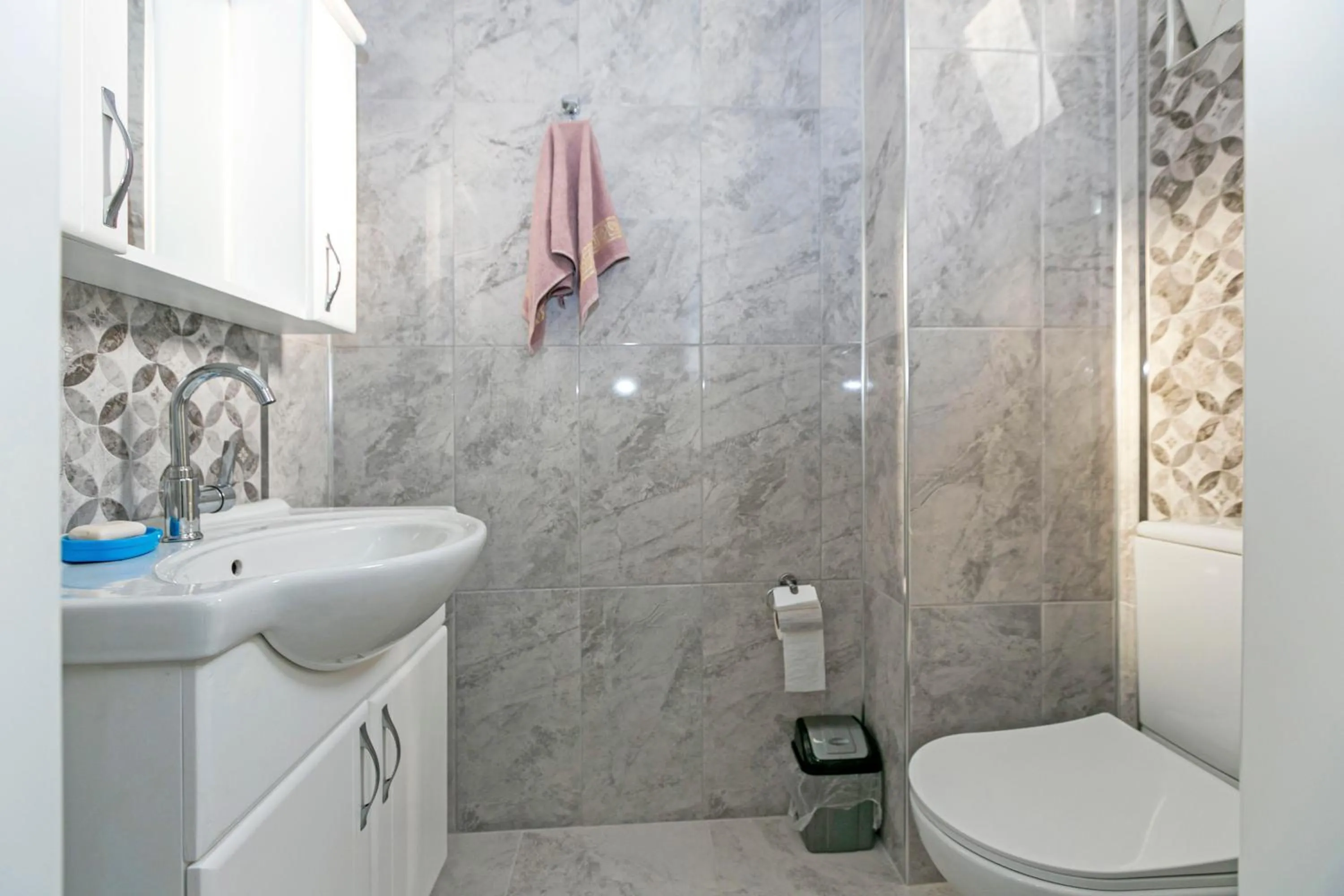 Shower in Paradise Town Villa Legend