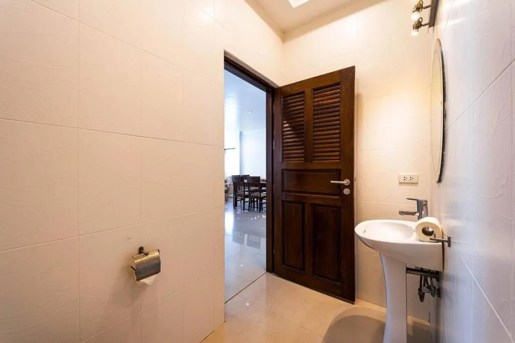 Luxurious 5-Bedroom Private Pool Villa! PV5