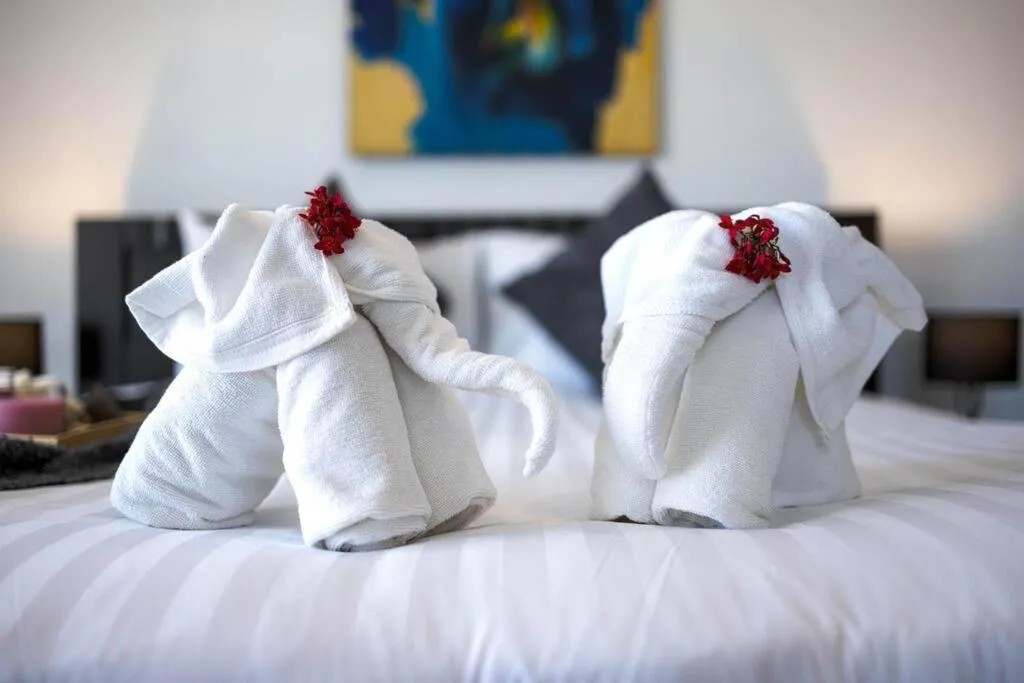 Bed in Luxurious 5-Bedroom Private Pool Villa! PV5