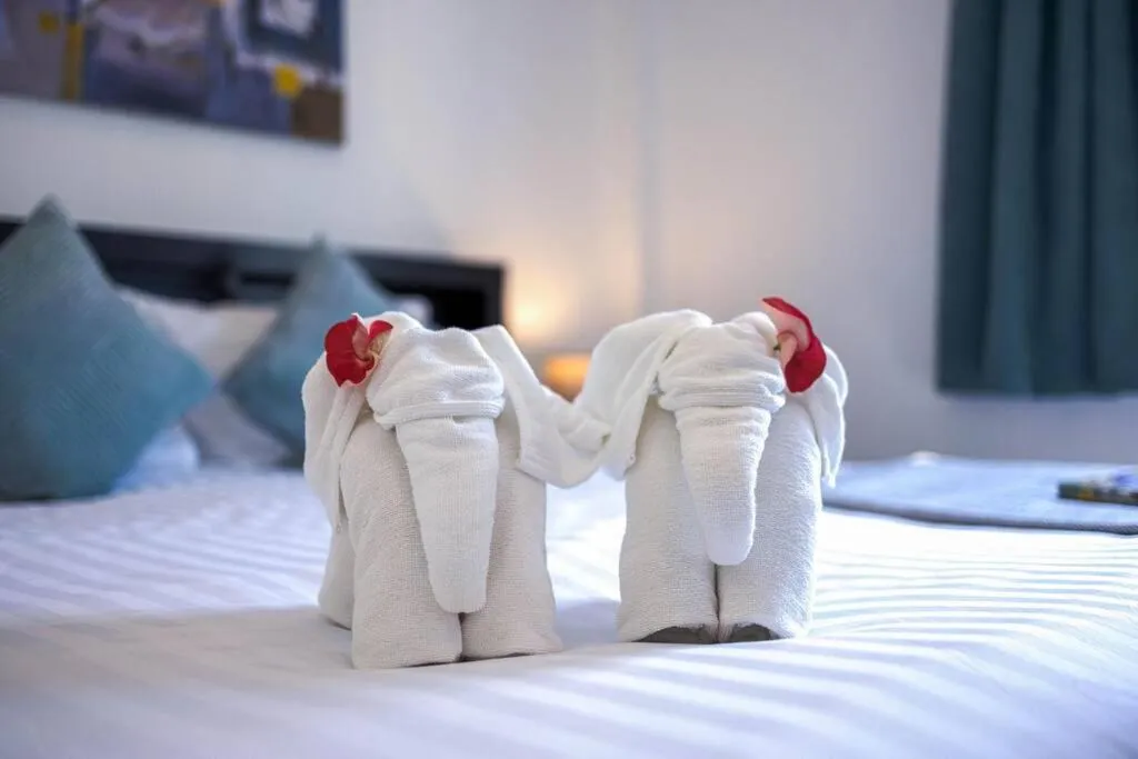 Bed in Luxurious 5-Bedroom Private Pool Villa! PV5