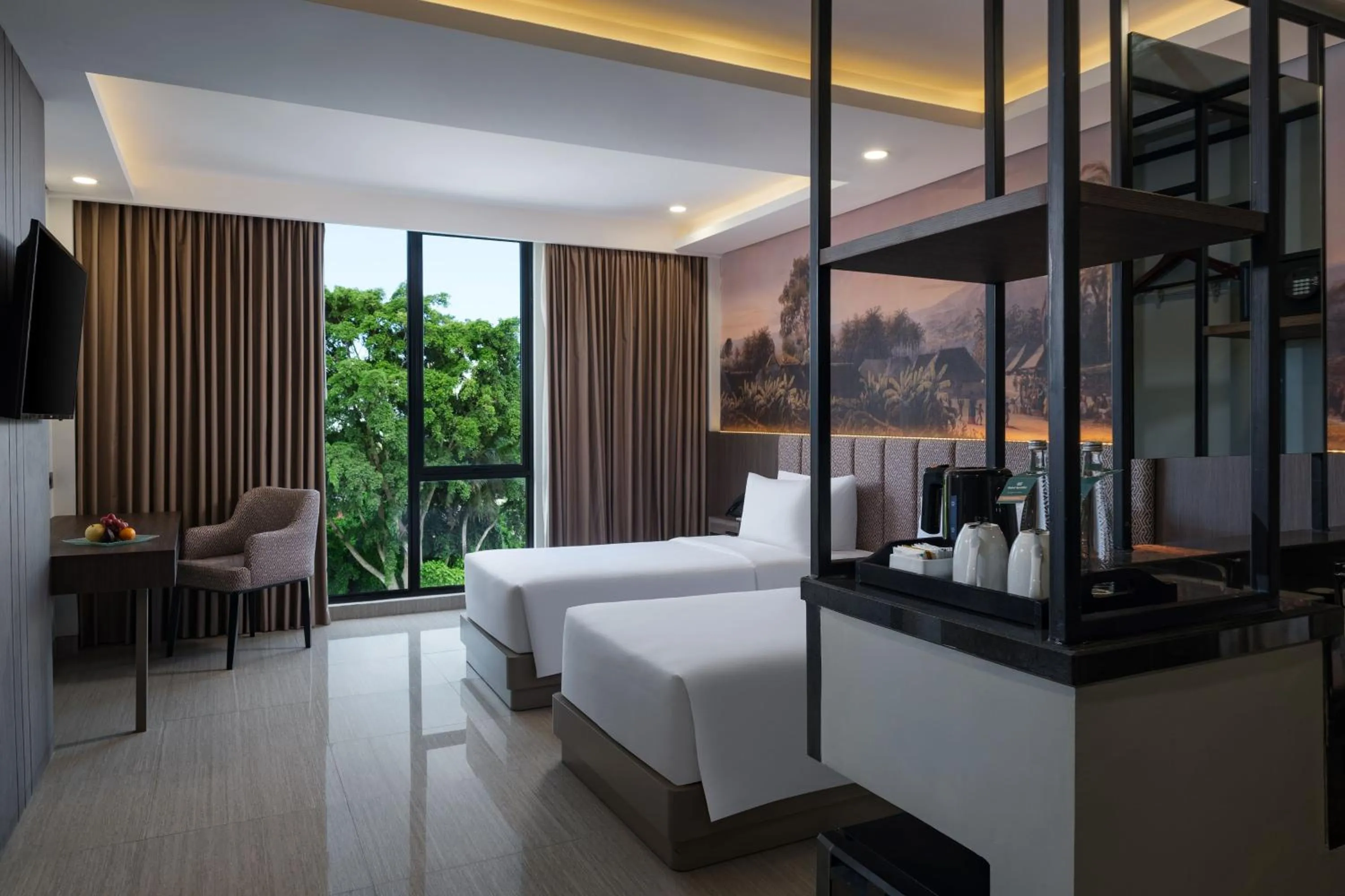 Bedroom, Bed in Hotel Santika Blitar