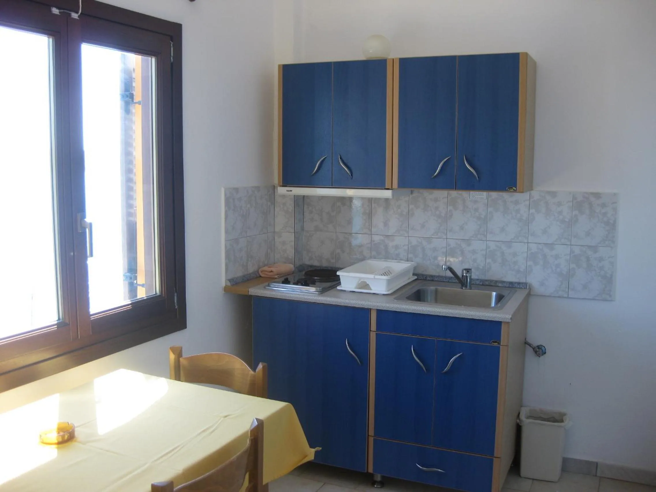 Kitchen or kitchenette in Calypso Hotel