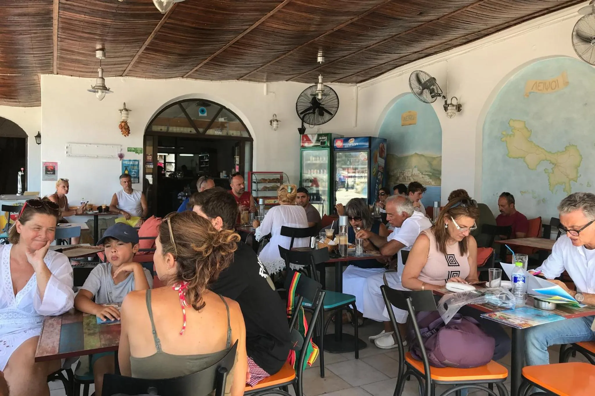 Restaurant/places to eat in Calypso Hotel