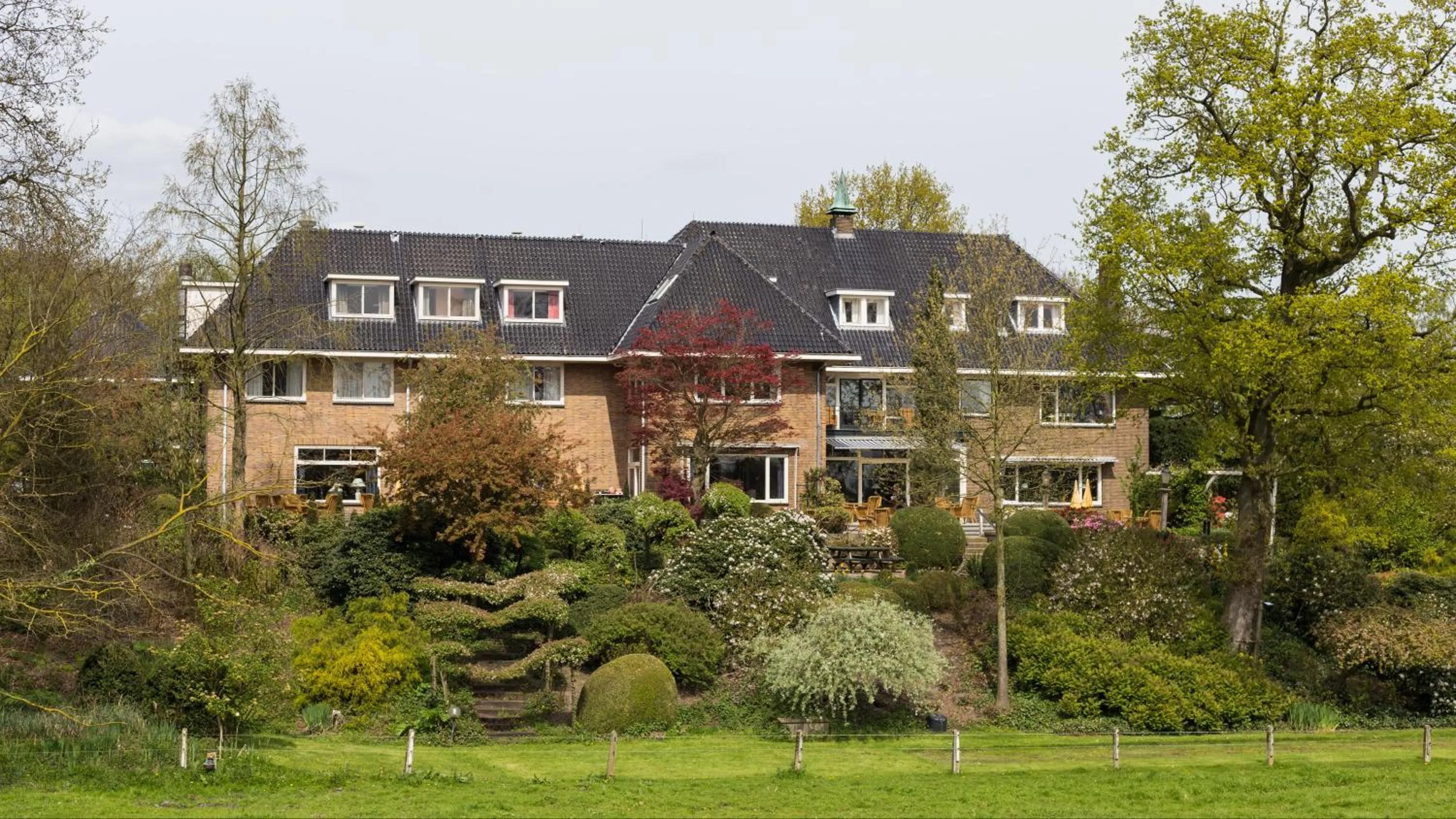 Facade/entrance in Hotel Wyllandrie