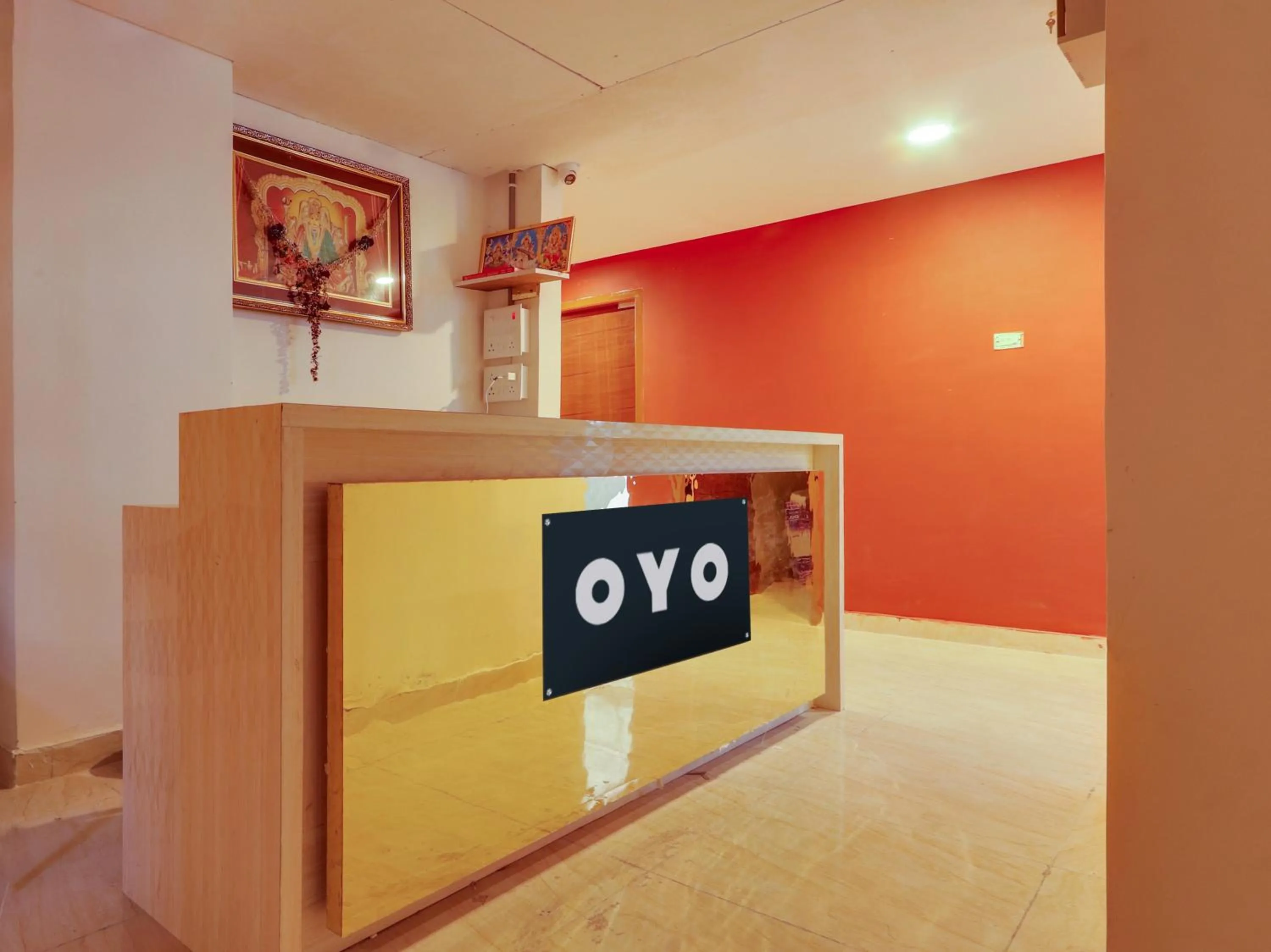 Lobby or reception in Super Collection O Bommarilu Warangal