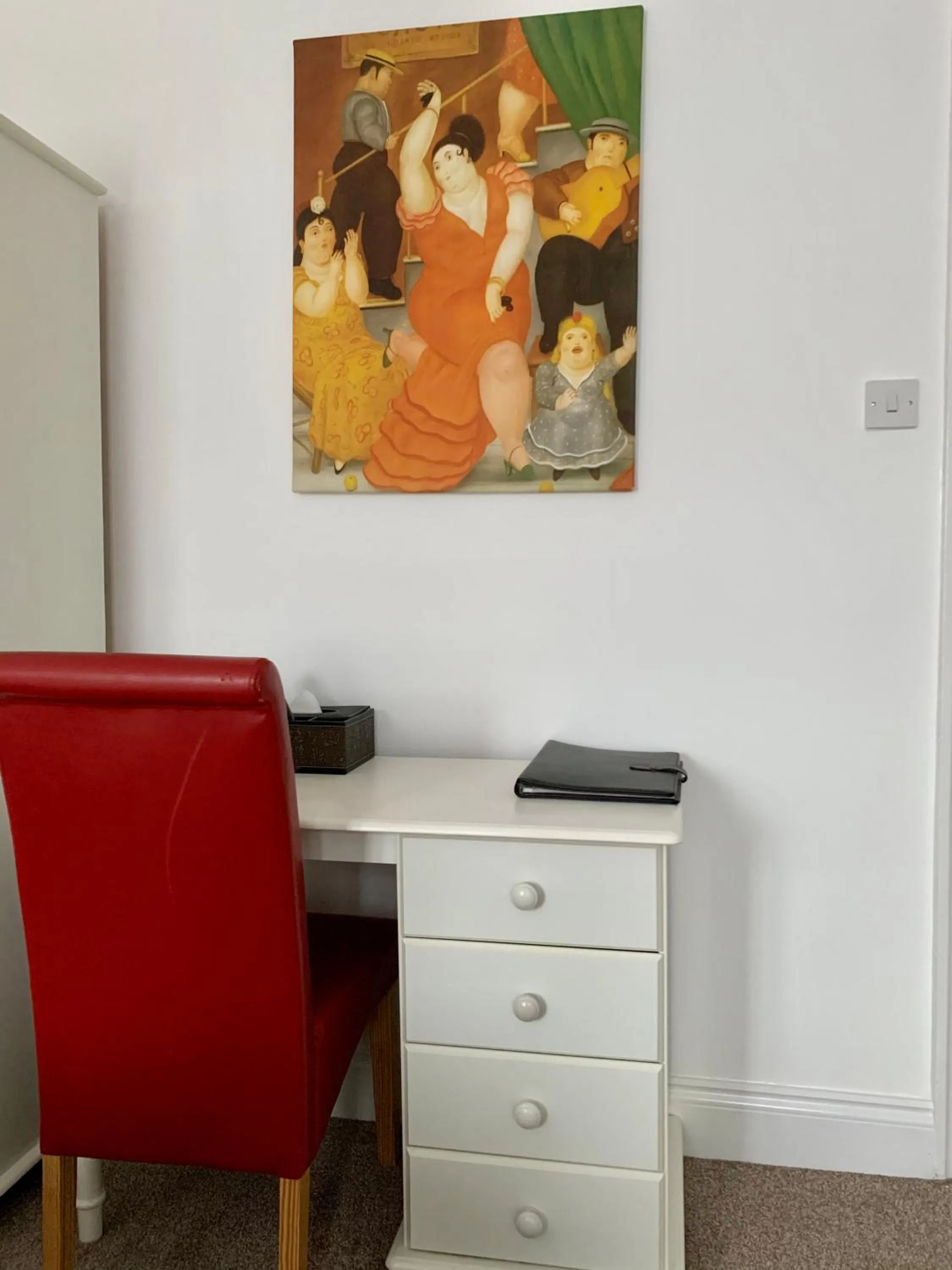 Bedroom in Sarum Apart-Hotel