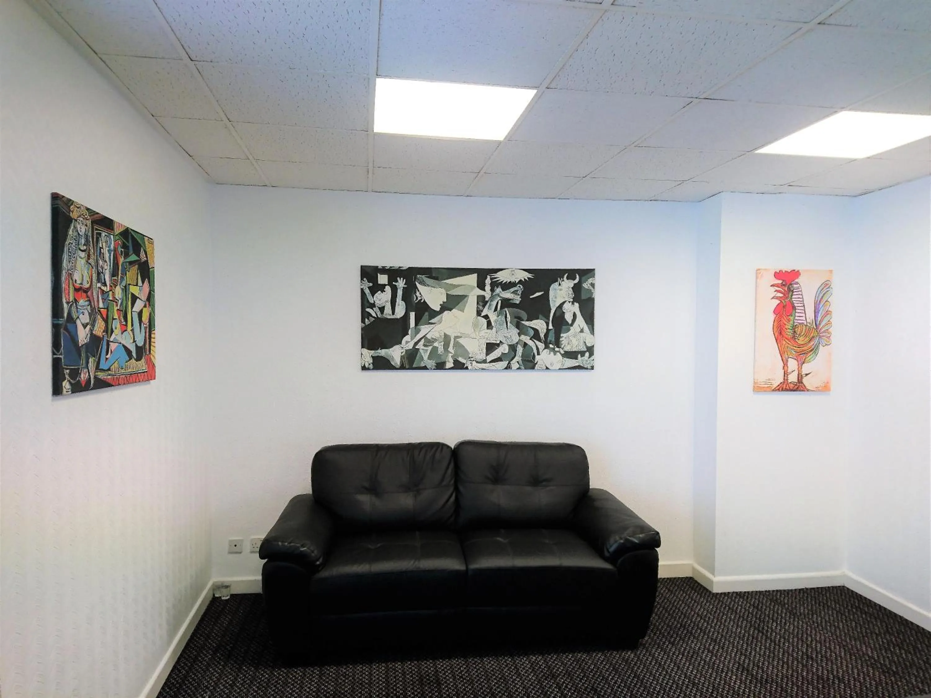 Lobby or reception in Sarum Apart-Hotel