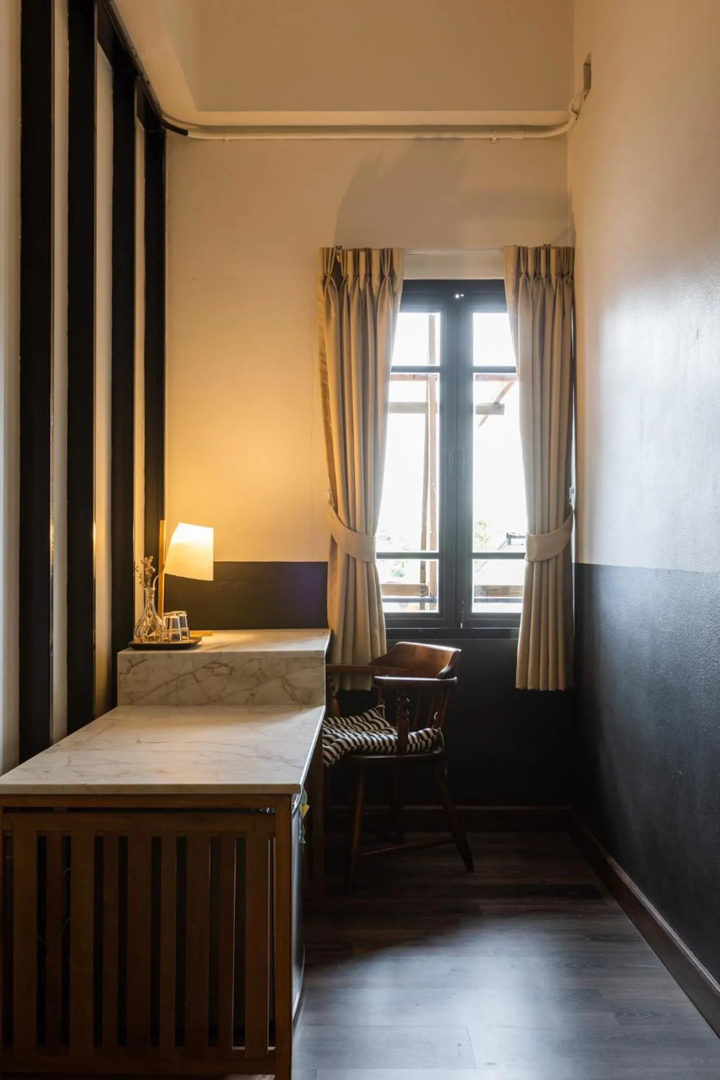 Photo of the whole room, Bed in Within Korat Sawairiang