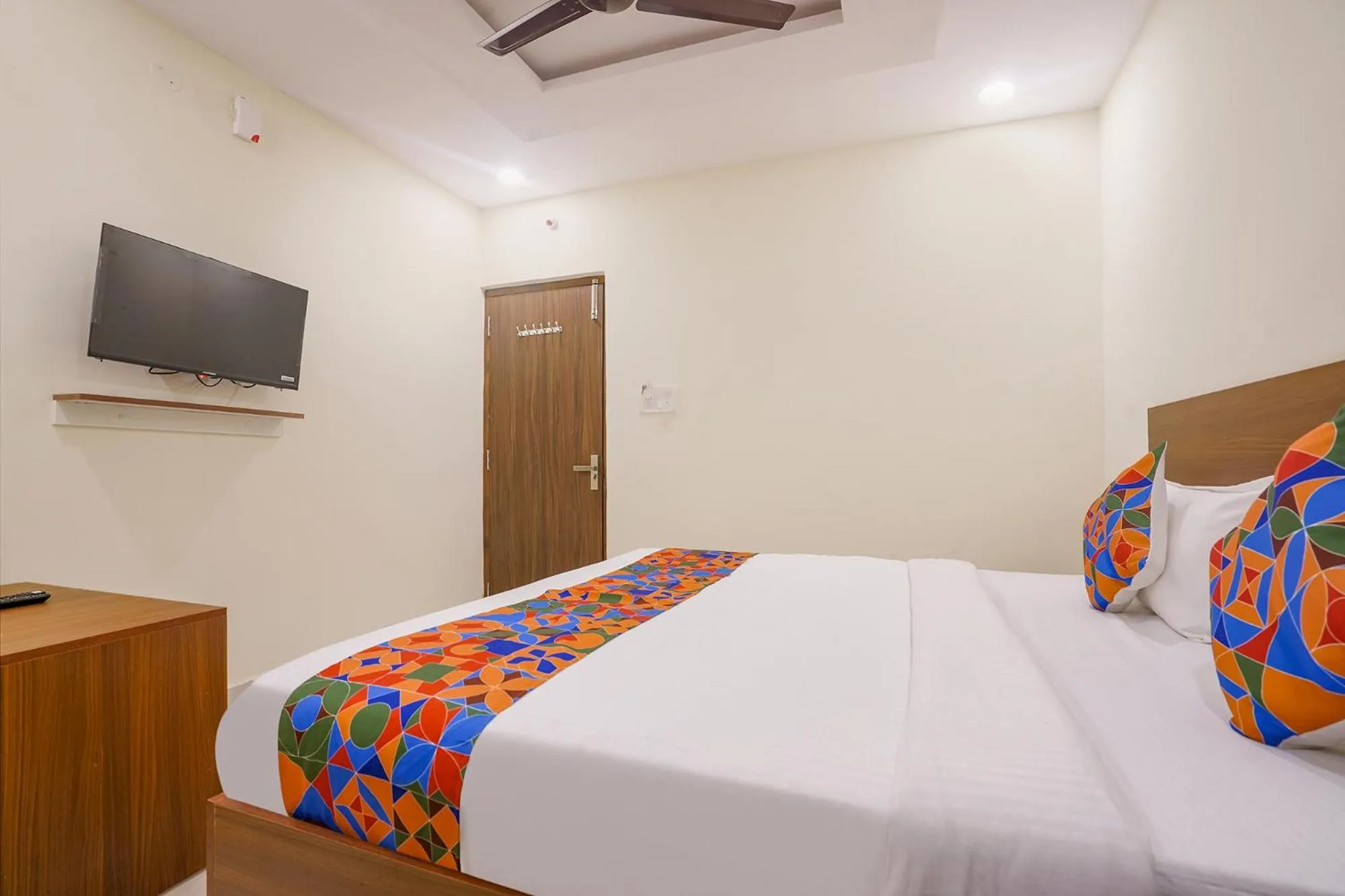 Bed in FabHotel Air Live - Nr Ameerpet metro station