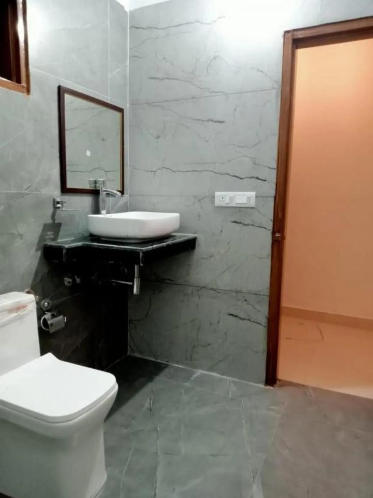 Toilet in Paatli Fort Estate Resort