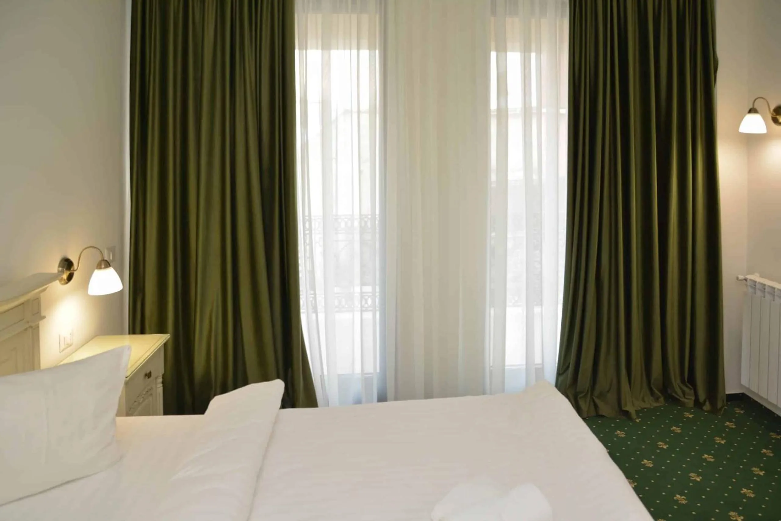 Bed in Green Park Boutique Hotel