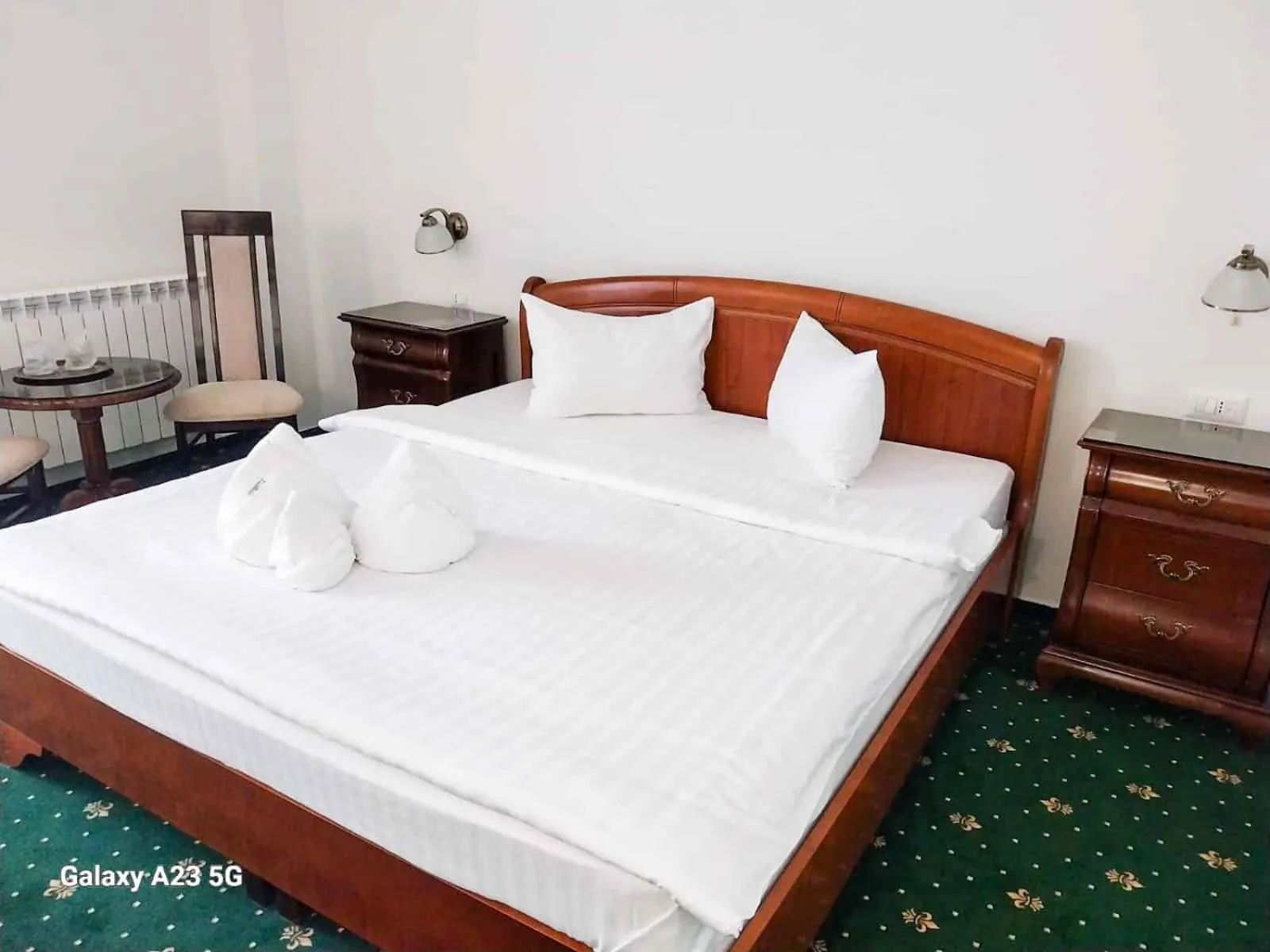 Bed in Green Park Boutique Hotel