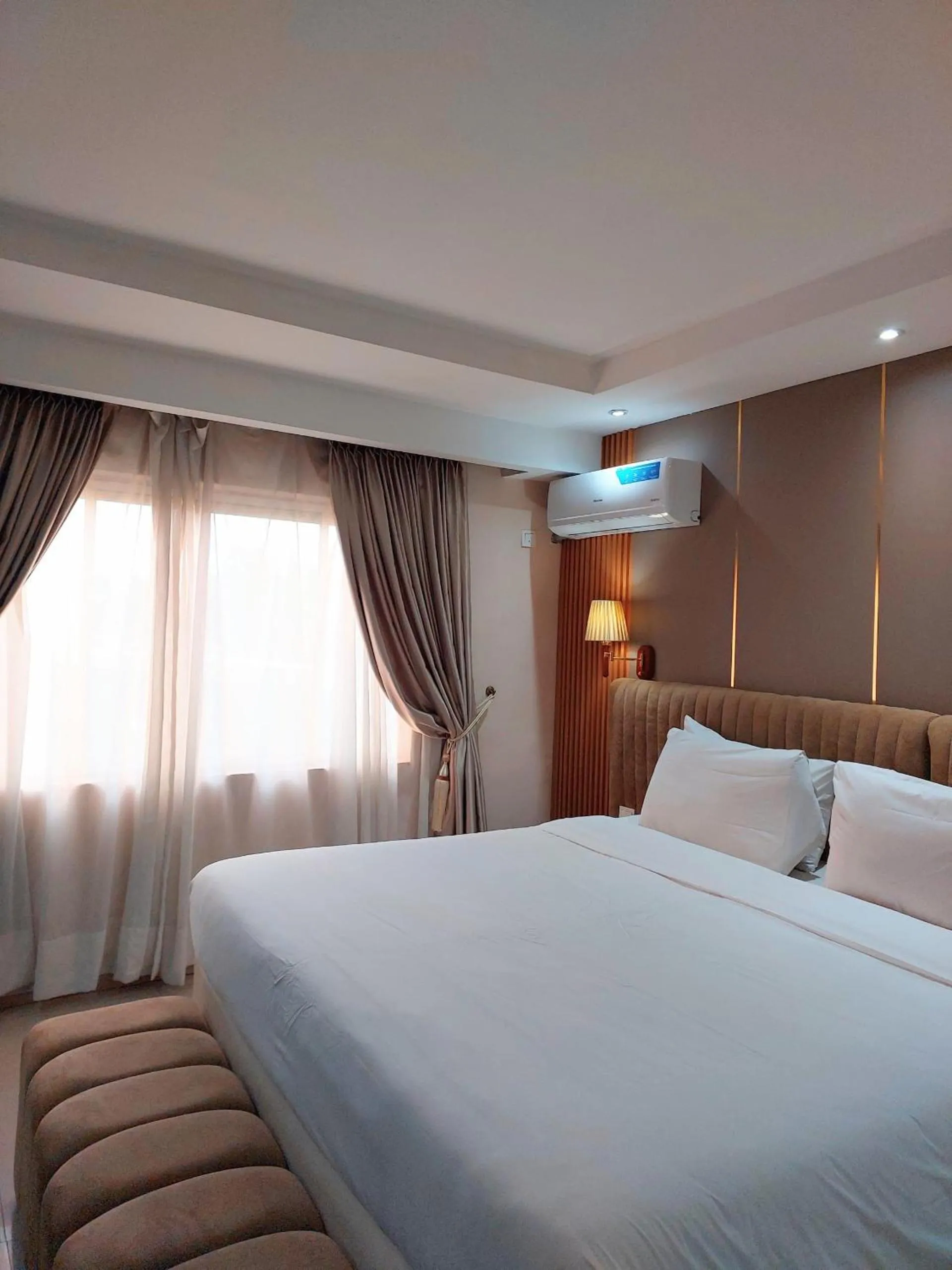 Deluxe Double Room - single occupancy in Golden Tulip Hotel Port Harcourt -GTPH