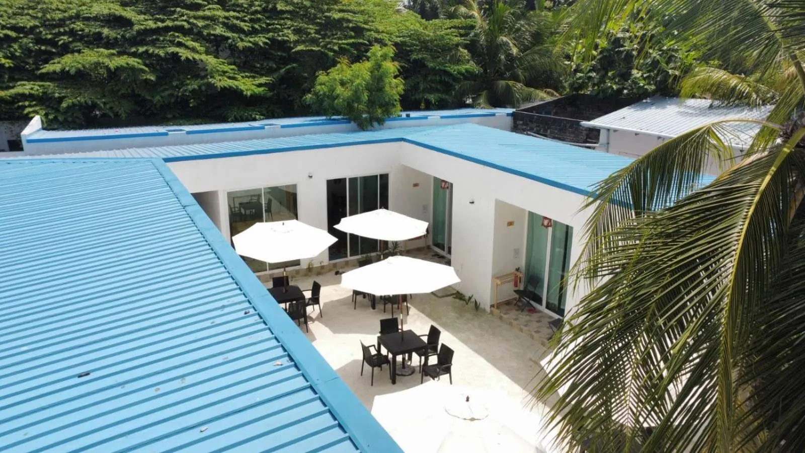 Property building in Fulidhoo Hathaa Retreat