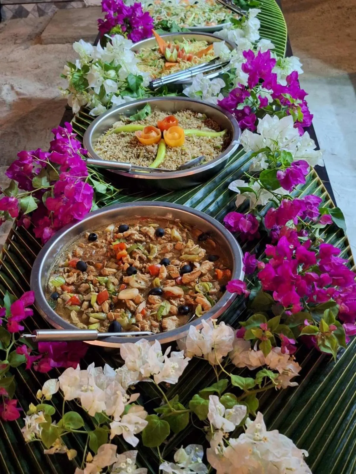 Restaurant/places to eat in Fulidhoo Hathaa Retreat