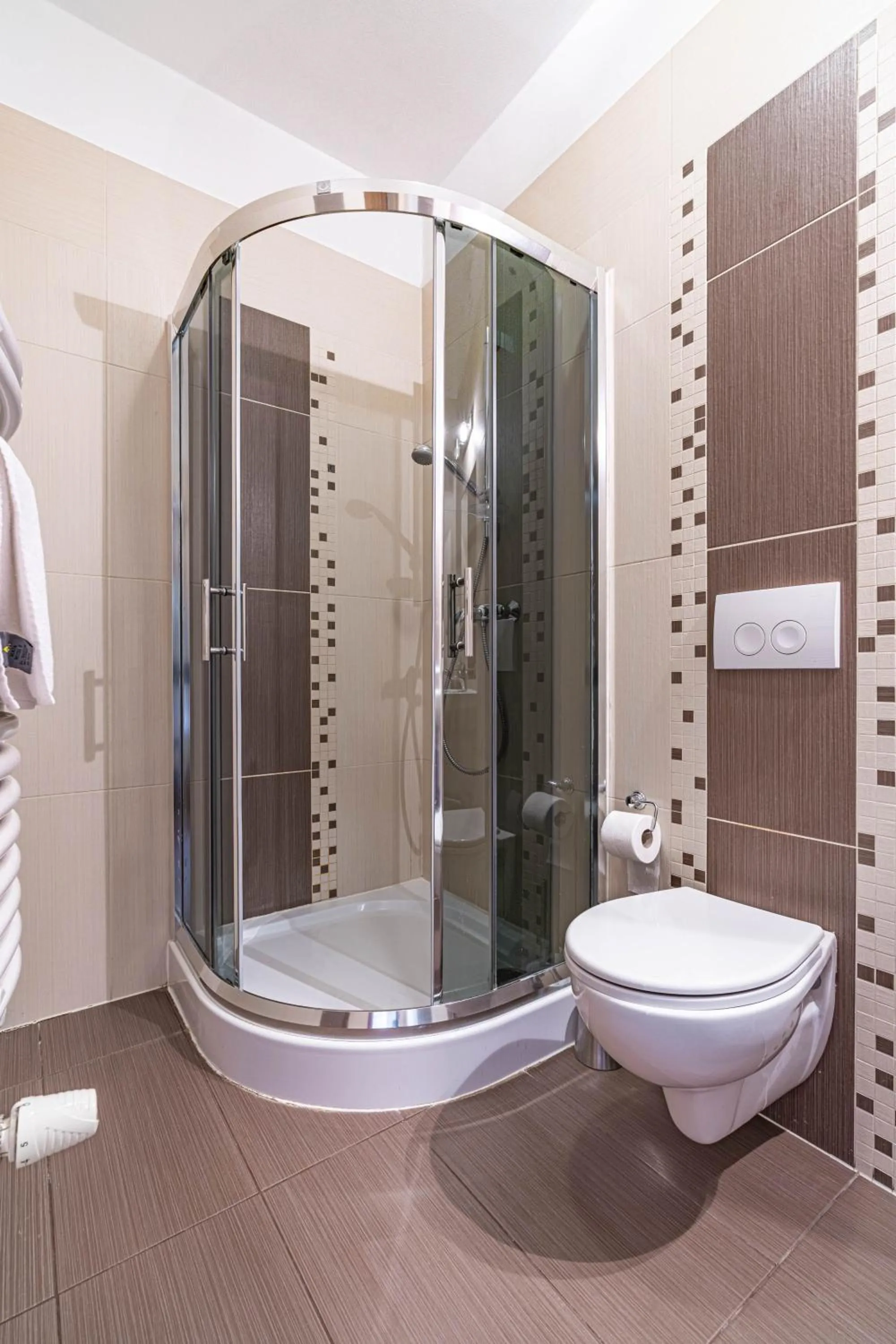 Bathroom in Willa Serafin-basen, sauny i jacuzzi w Willa Baciarka dodatkowo płatne