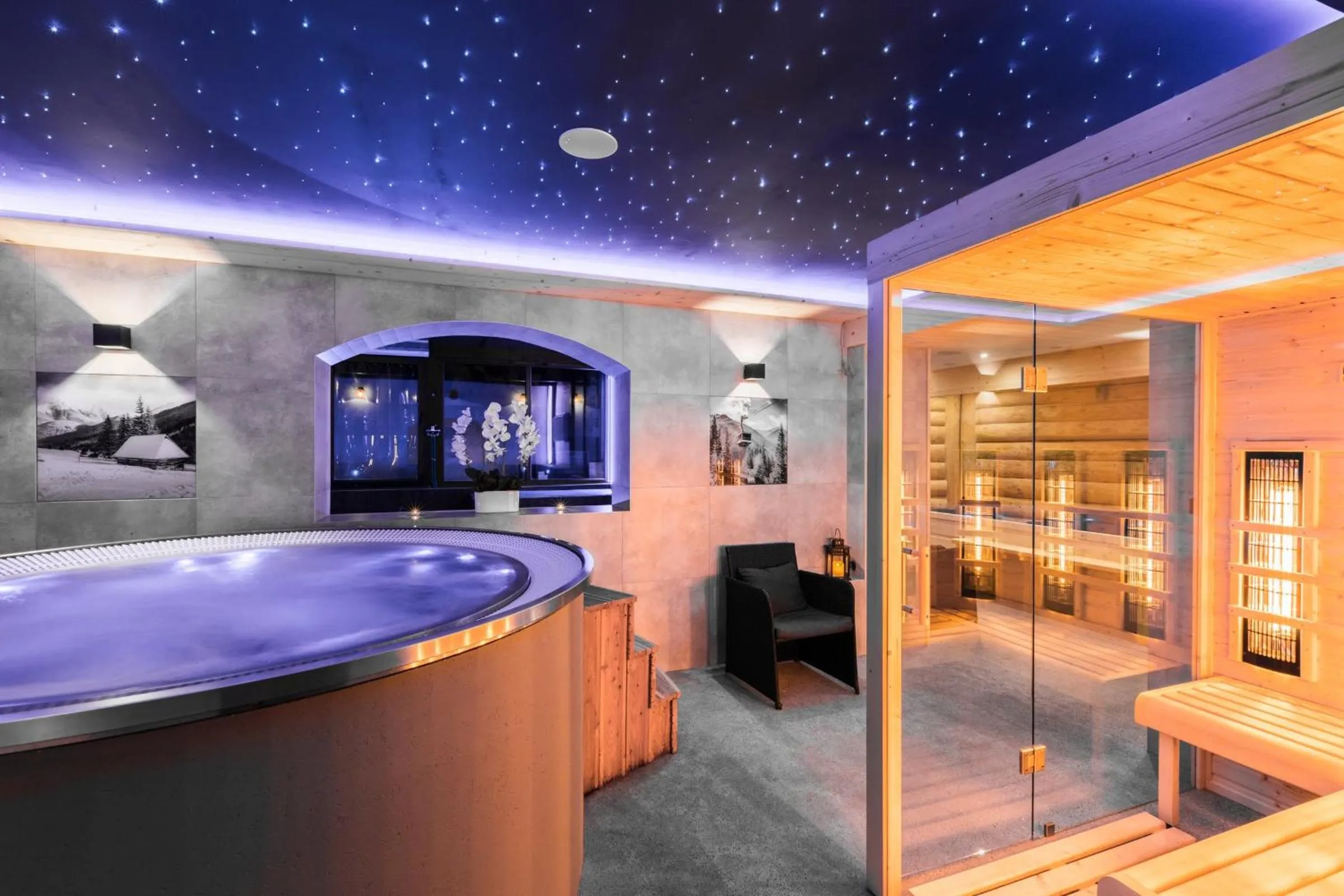 Hot Tub in Willa Serafin-basen, sauny i jacuzzi w Willa Baciarka dodatkowo płatne