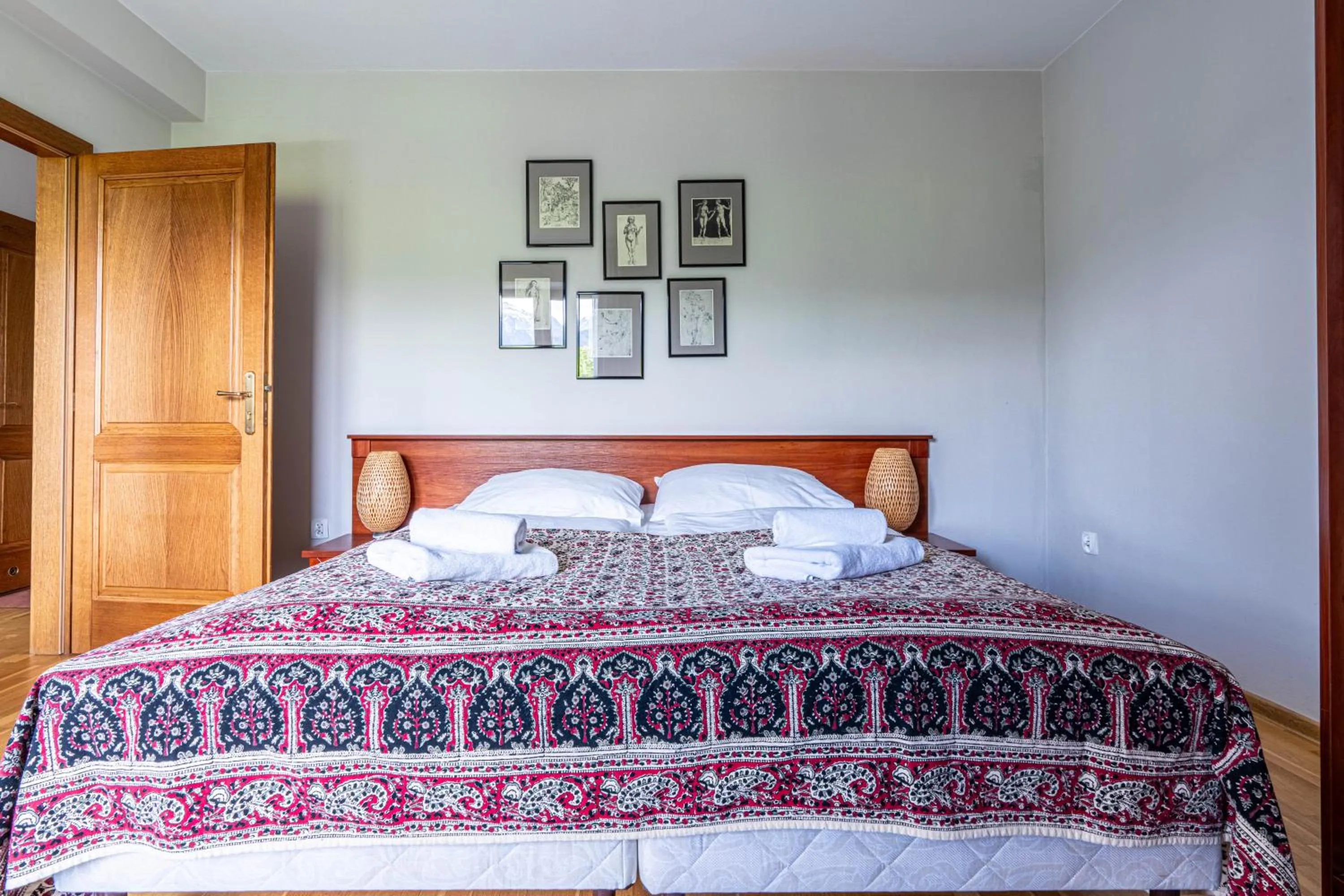 Bed in Willa Serafin-basen, sauny i jacuzzi w Willa Baciarka dodatkowo płatne