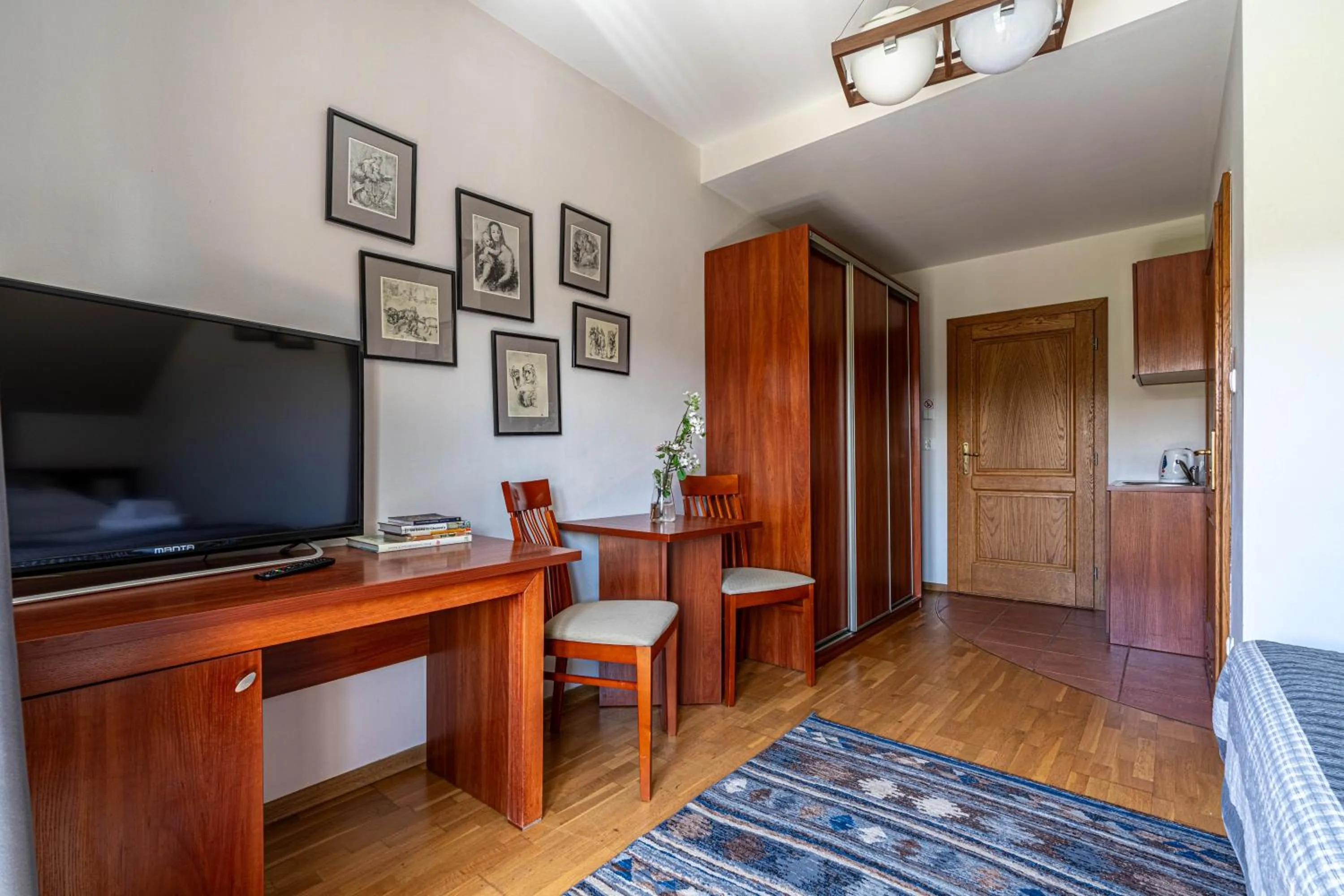 Communal lounge/ TV room in Willa Serafin-basen, sauny i jacuzzi w Willa Baciarka dodatkowo płatne