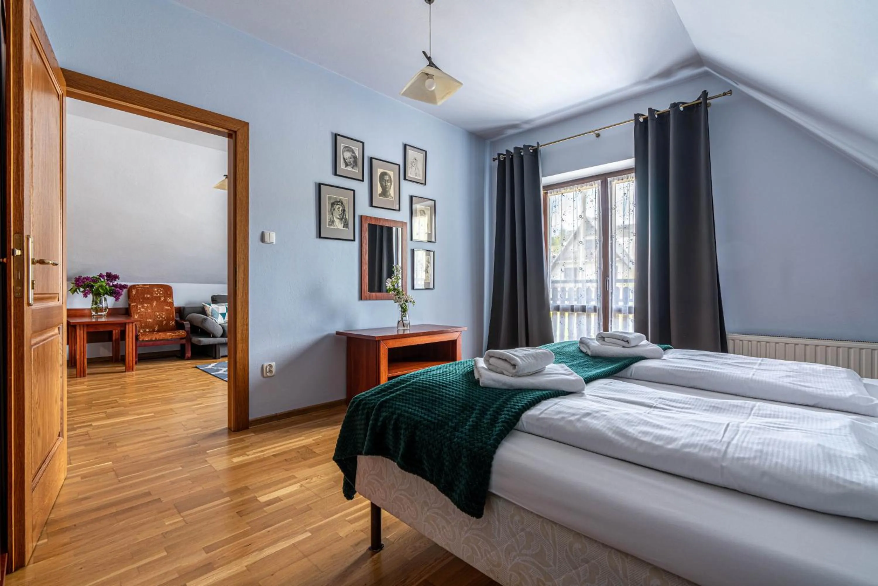 Bed in Willa Serafin-basen, sauny i jacuzzi w Willa Baciarka dodatkowo płatne