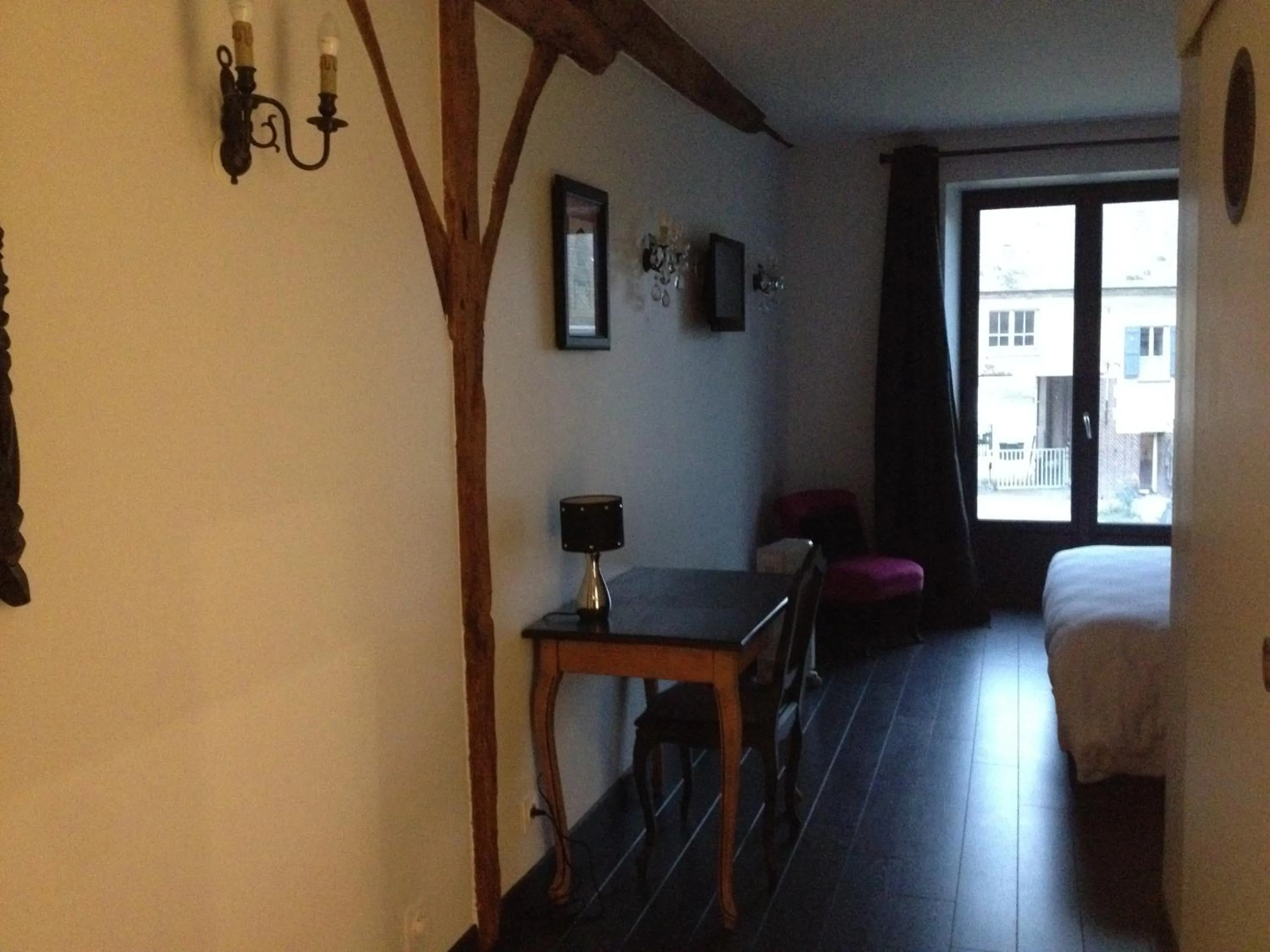 Seating area in Les Tournelles - Chambres d'hôtes