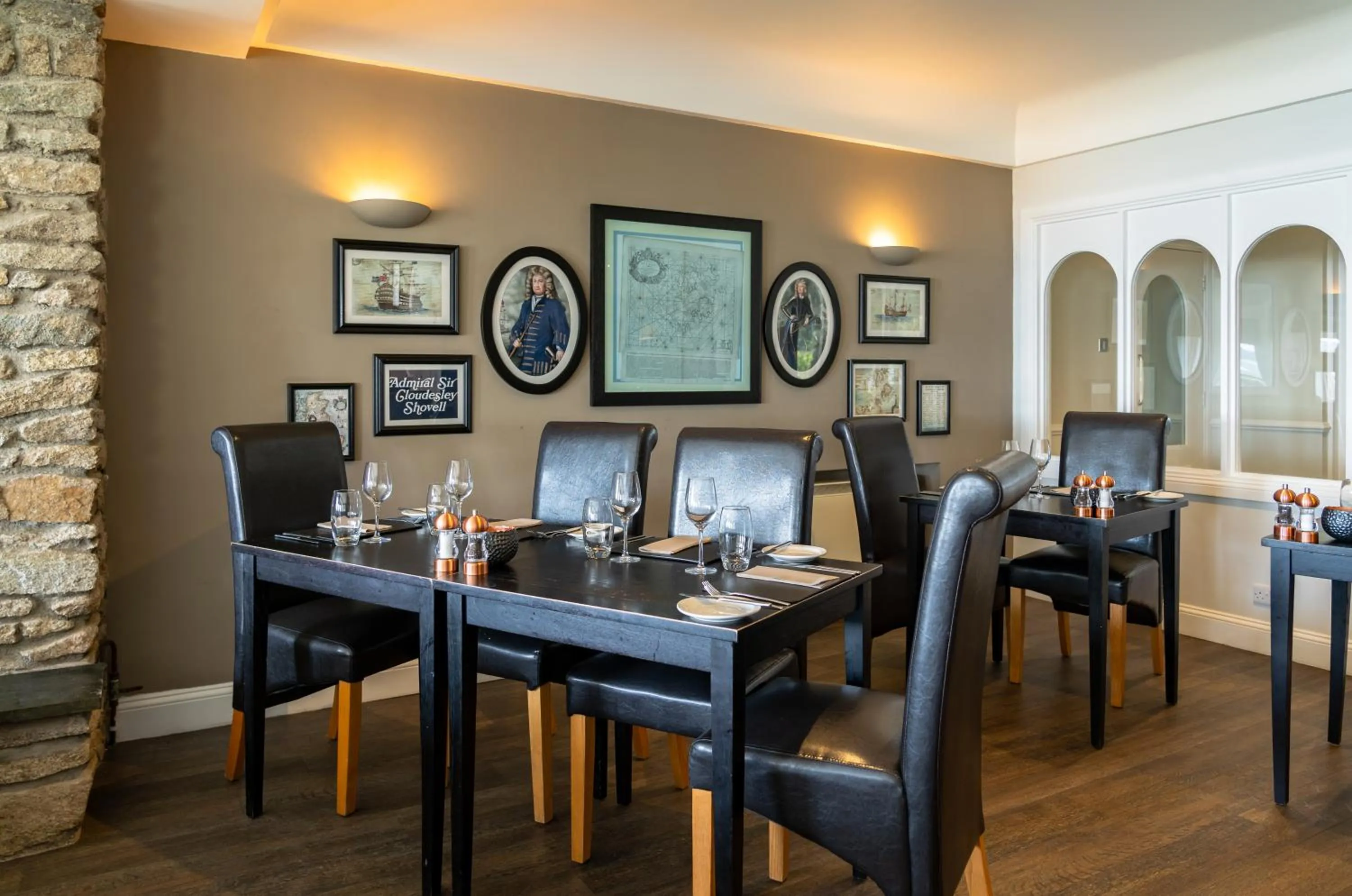 Restaurant/places to eat in Karma St. Martin's