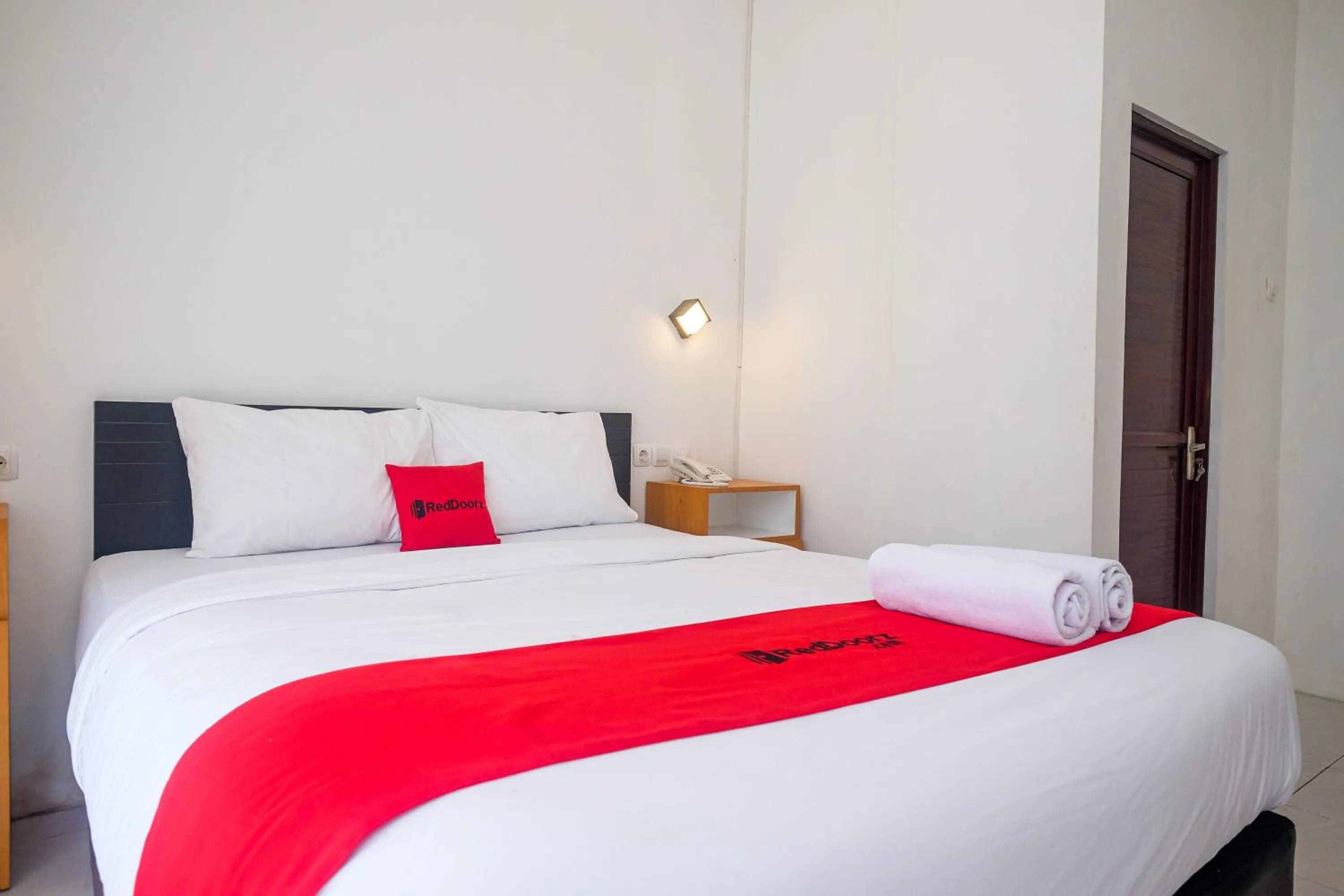 Bed in RedDoorz near Ambarrukmo Area