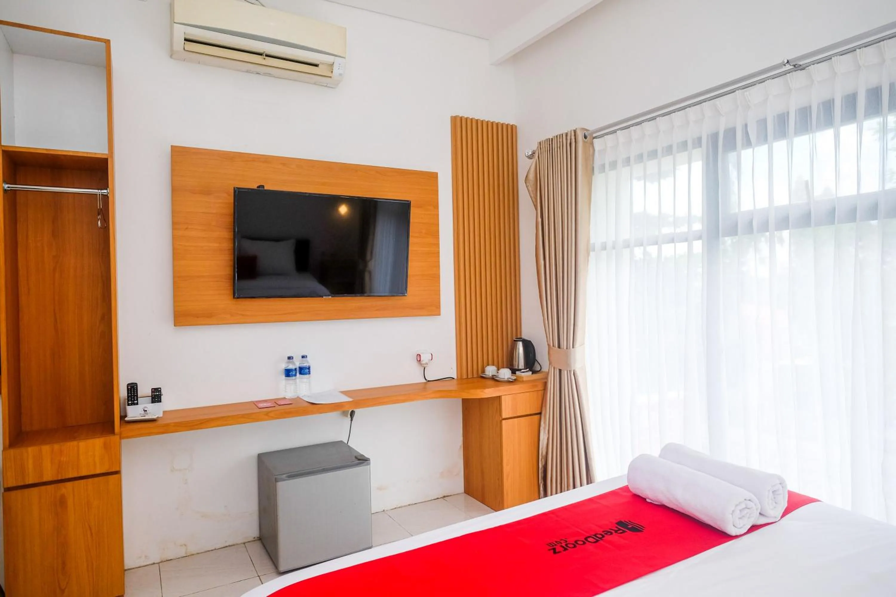 Bed in RedDoorz near Ambarrukmo Area