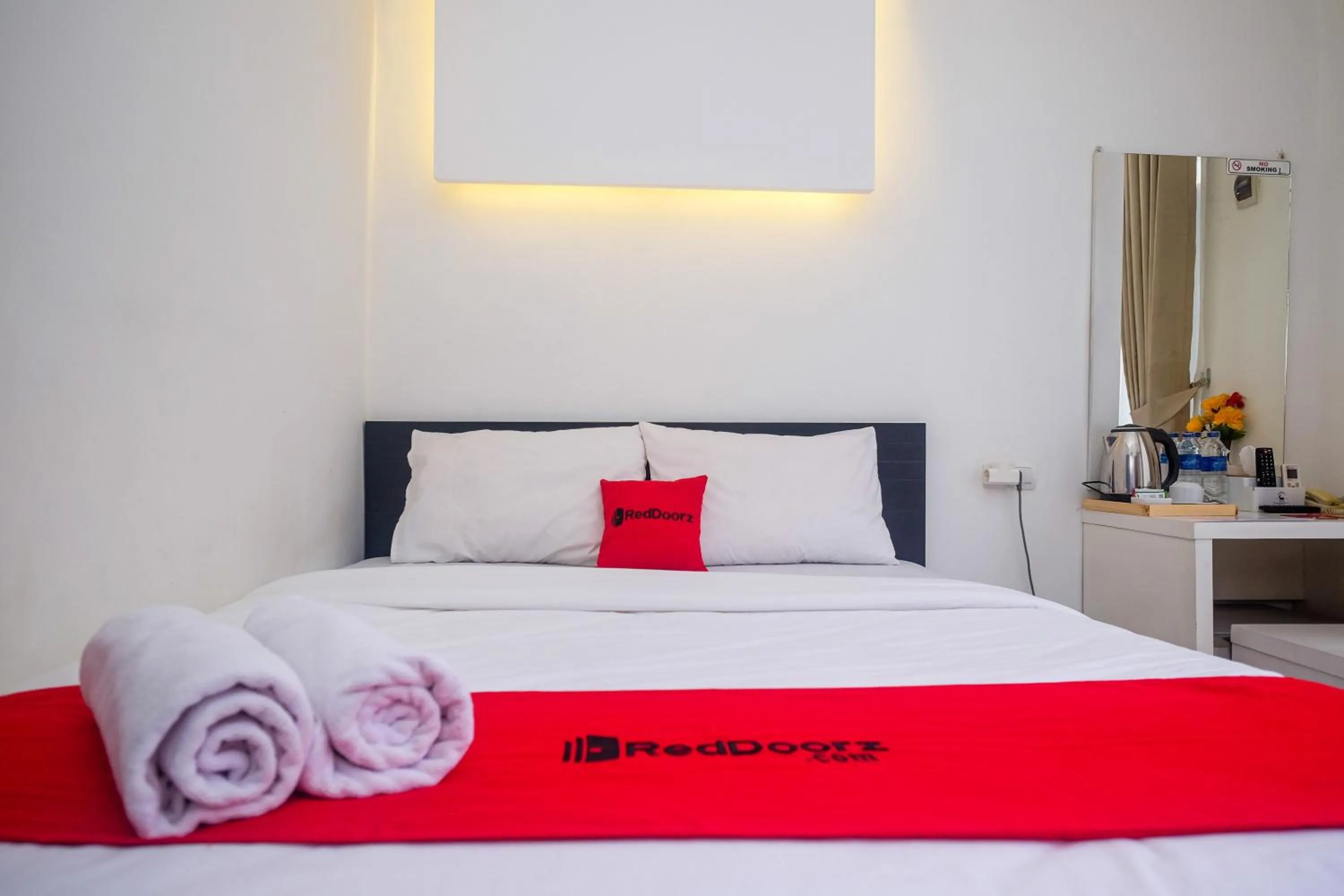 Bed in RedDoorz near Ambarrukmo Area