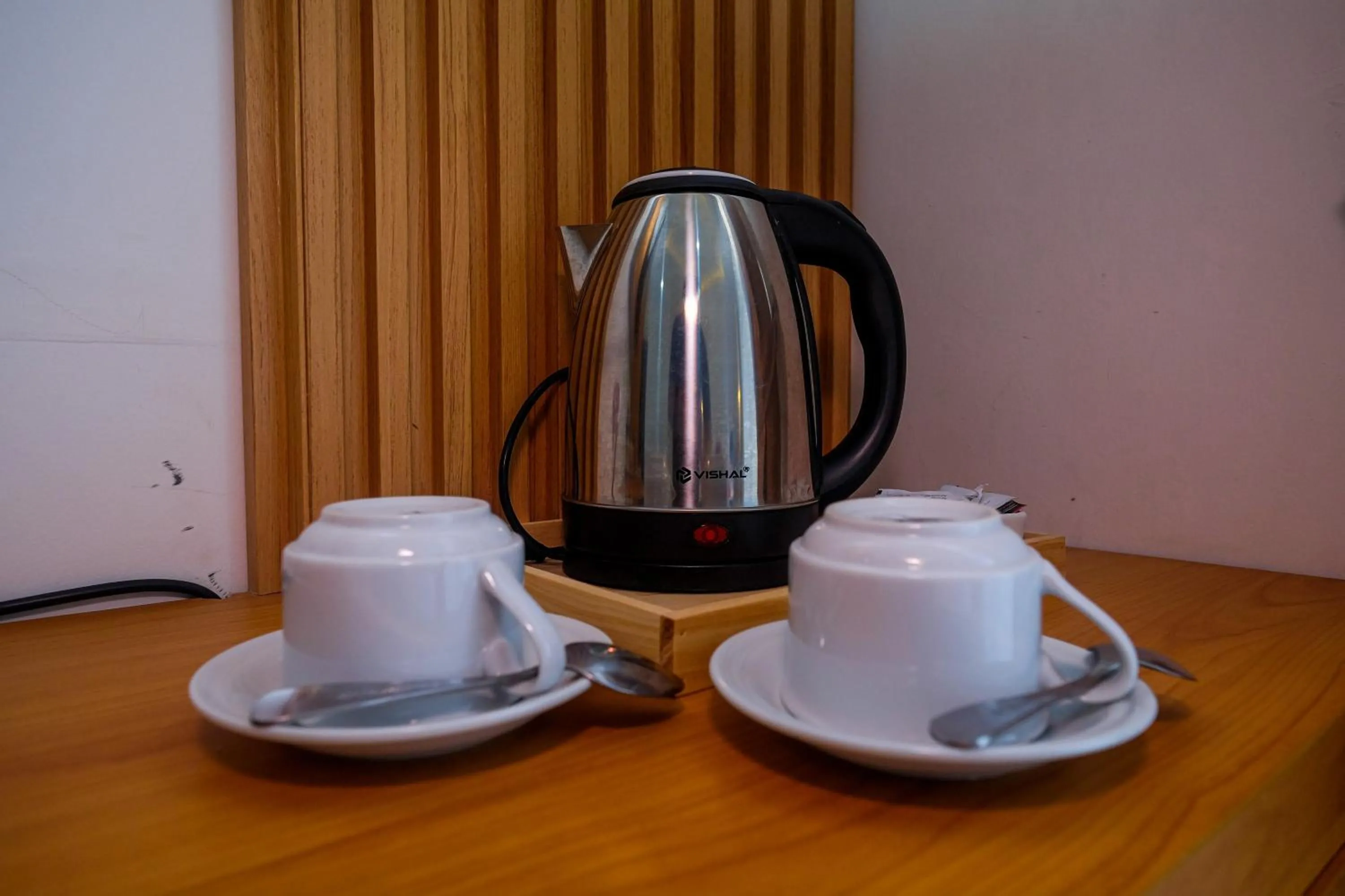 Coffee/tea facilities in RedDoorz near Ambarrukmo Area