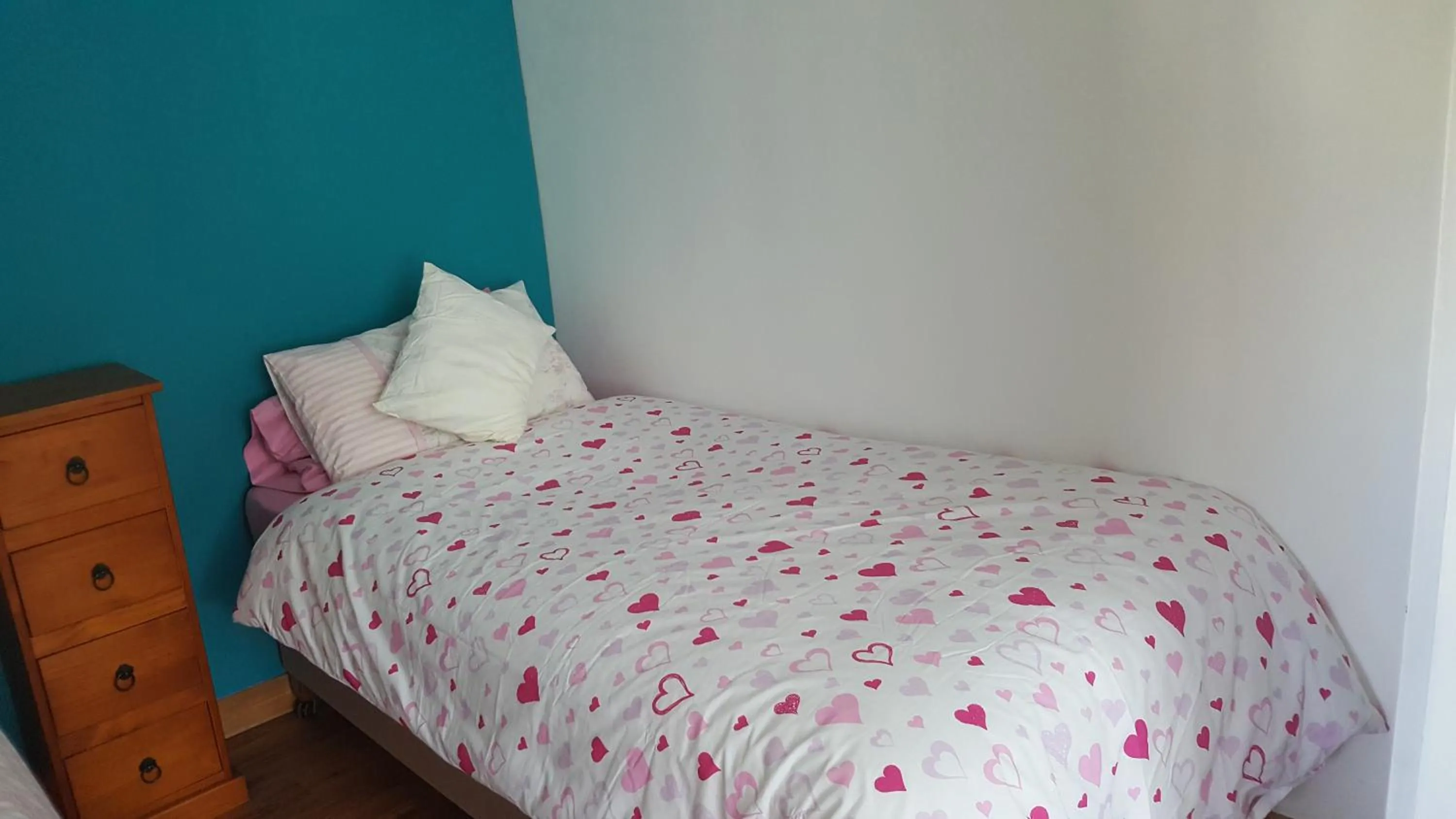 Bed in Divine Mercy B&B