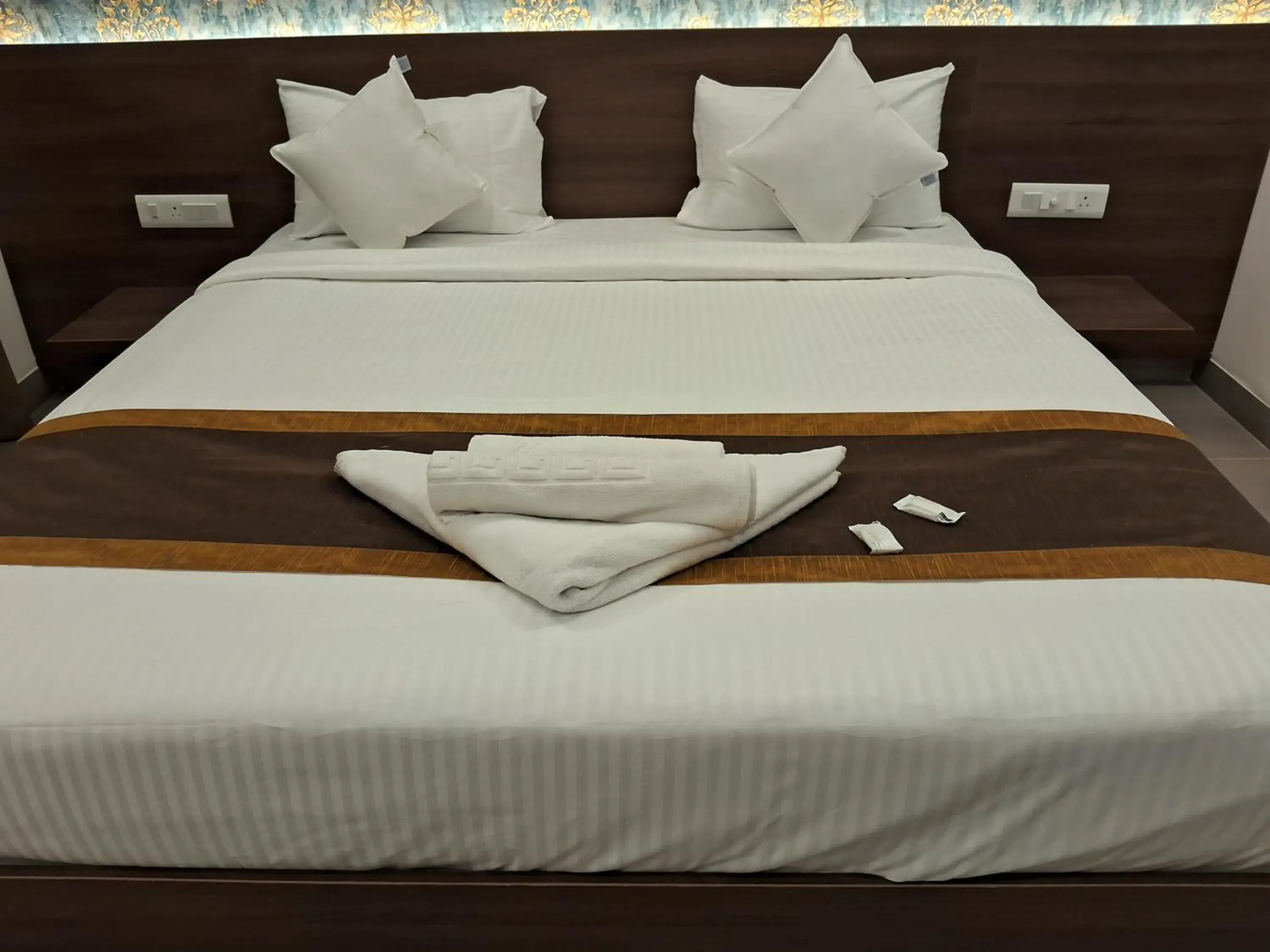 Bed in Globus Hotel by Silicon Hearth Bed in Globus Hotel by Silicon Hearth