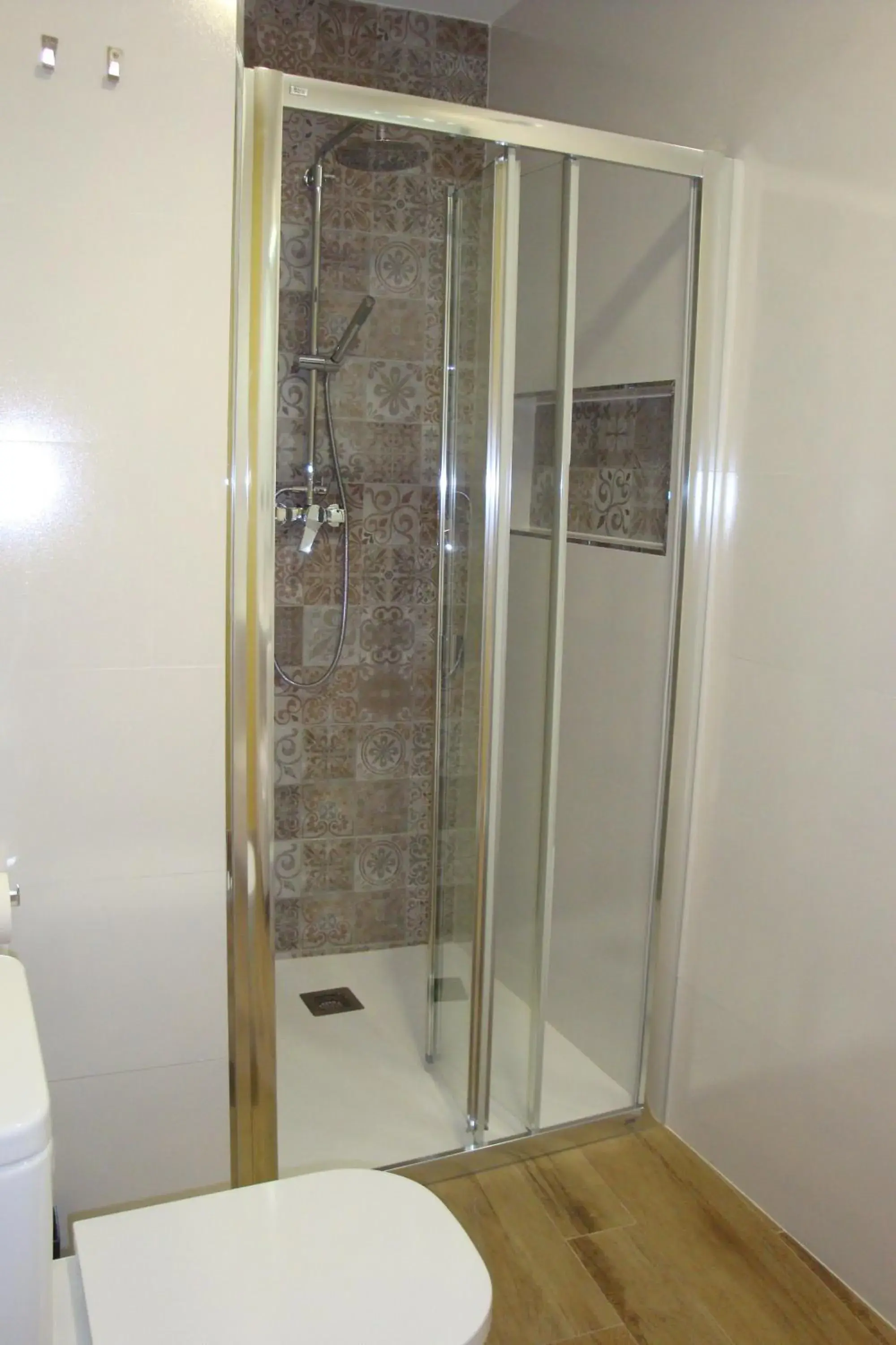 Twin Room with Private Bathroom - single occupancy in Hostal El Recanto Twin Room with Private Bathroom - single occupancy in Hostal El Recanto