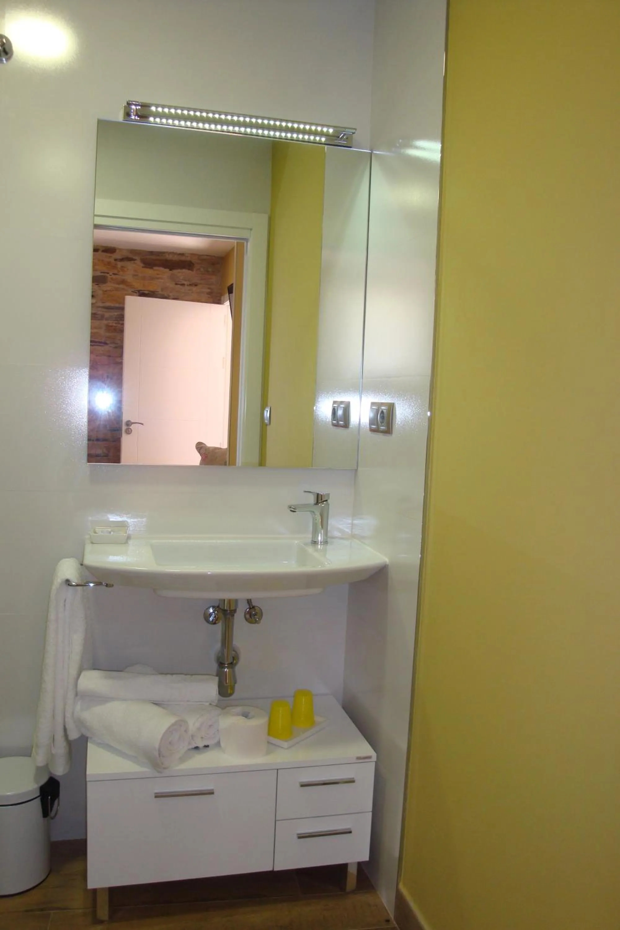 Two-Bedroom Apartment in Hostal El Recanto