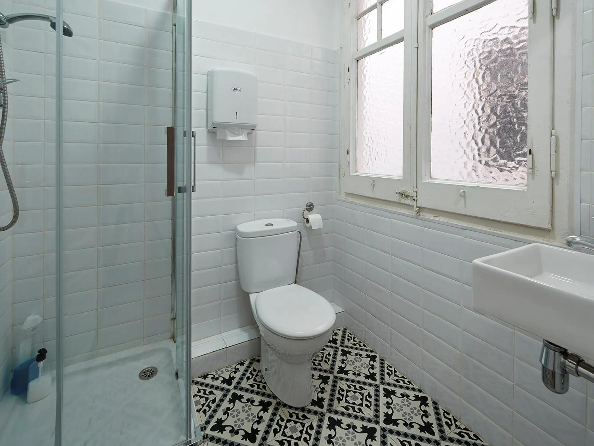 Toilet in Bruc & Bruc