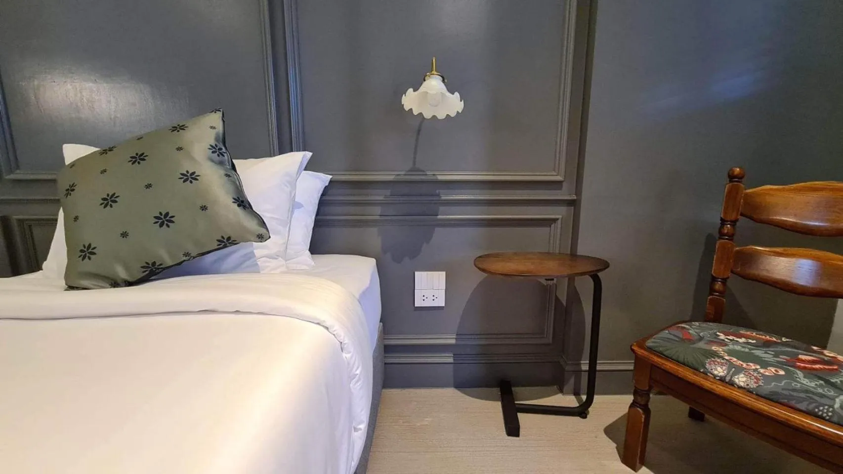 Bed in Pattanipirom Boutique Hotel