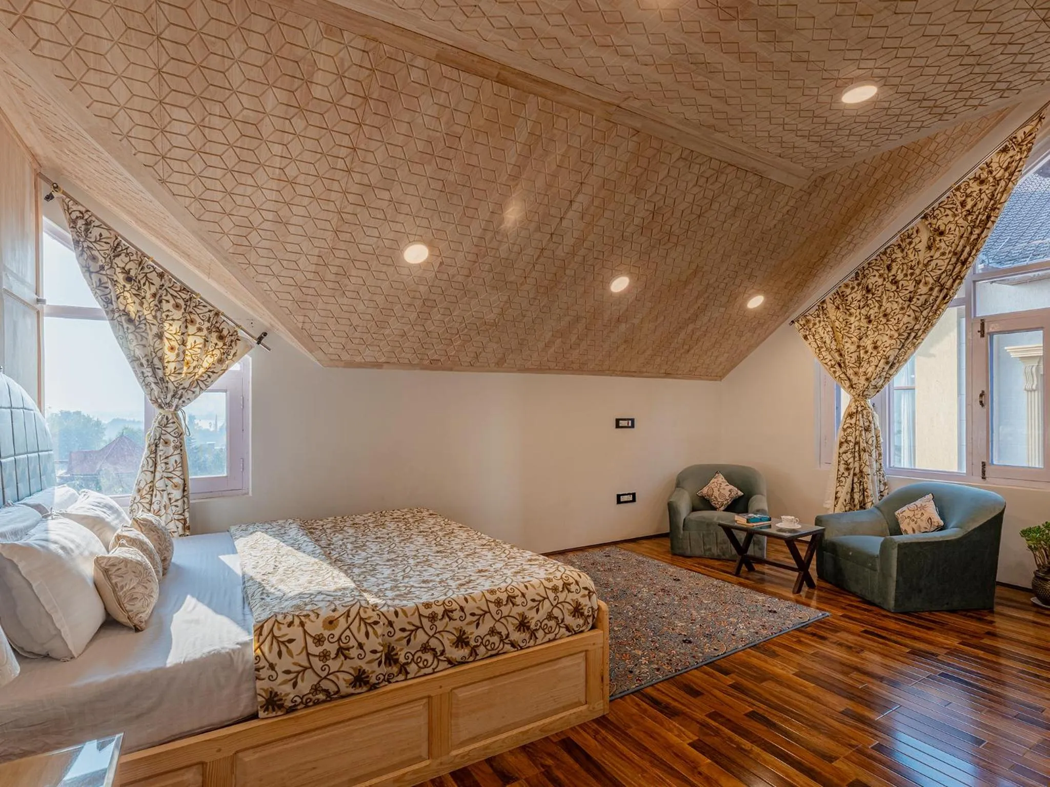 Photo of the whole room, Bed in Moustache Srinagar