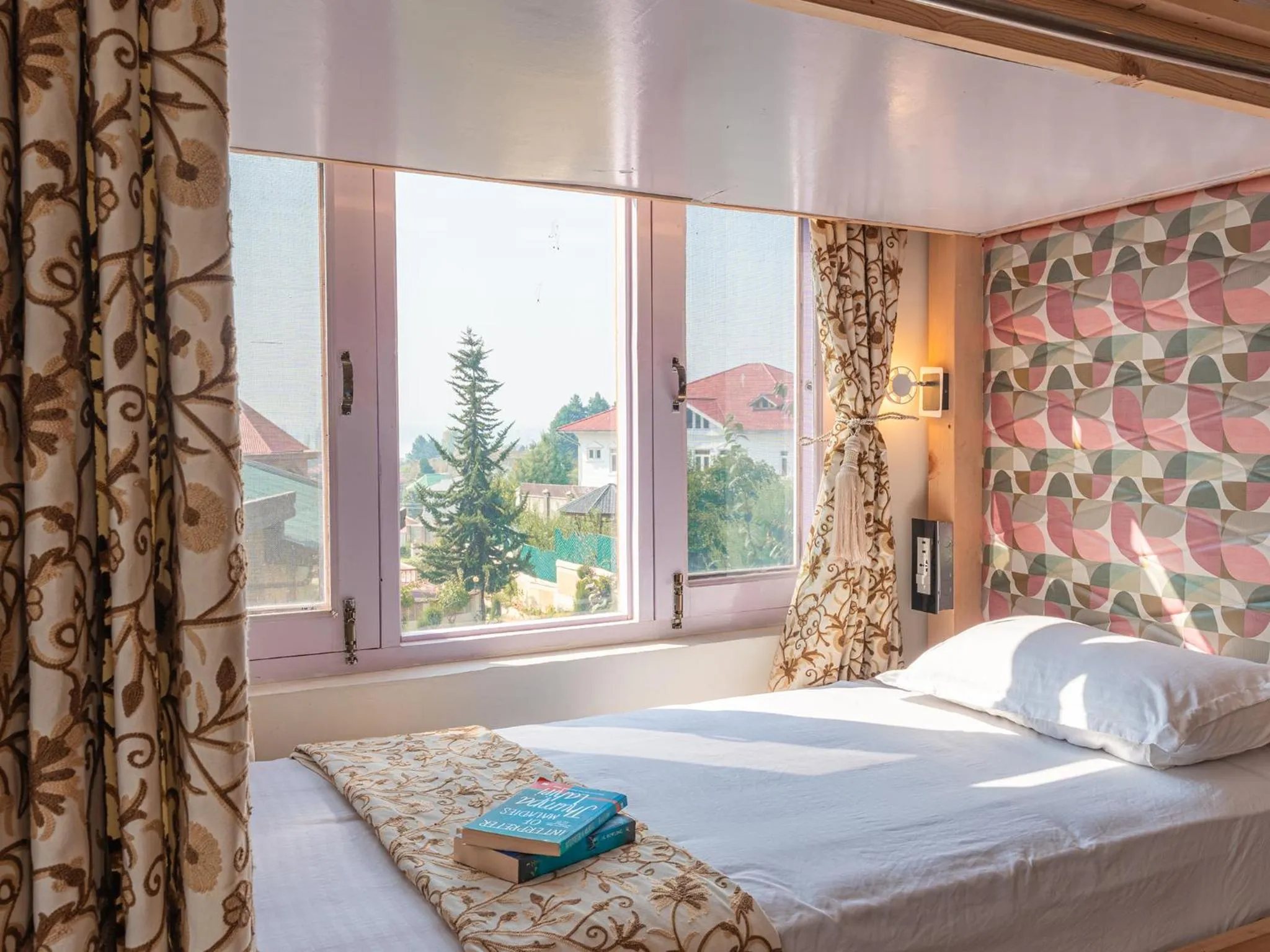 bunk bed, Bed in Moustache Srinagar