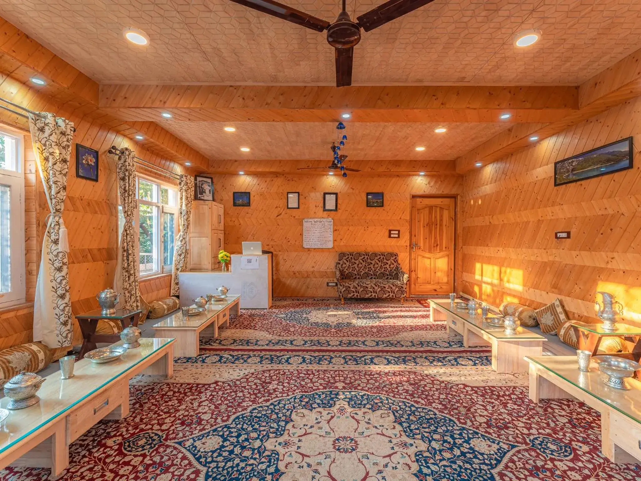 Lobby or reception in Moustache Srinagar Lobby or reception in Moustache Srinagar